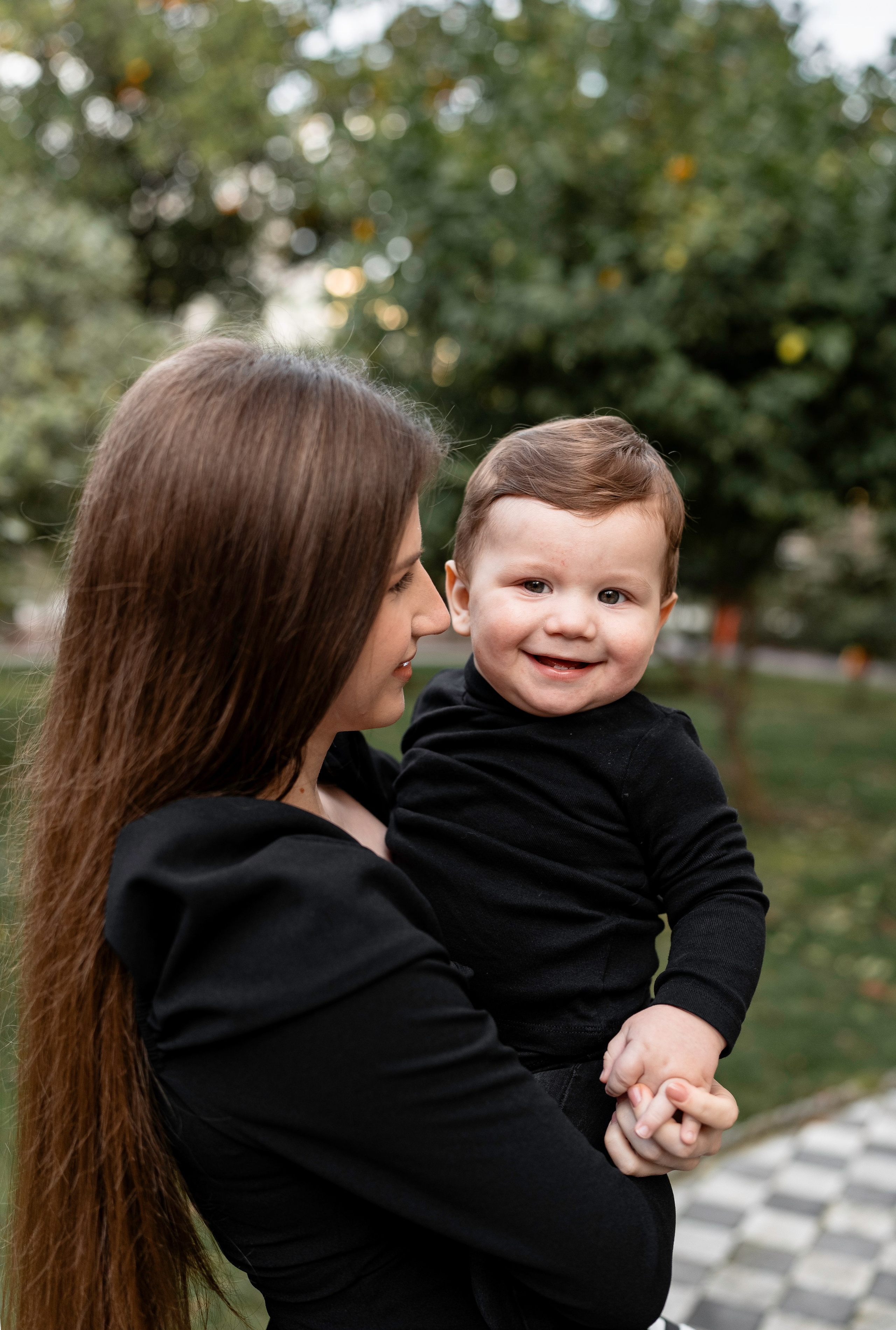 Artem, Nadia & Elisha. Family photographer in Sacramento | Sofia Pavenko