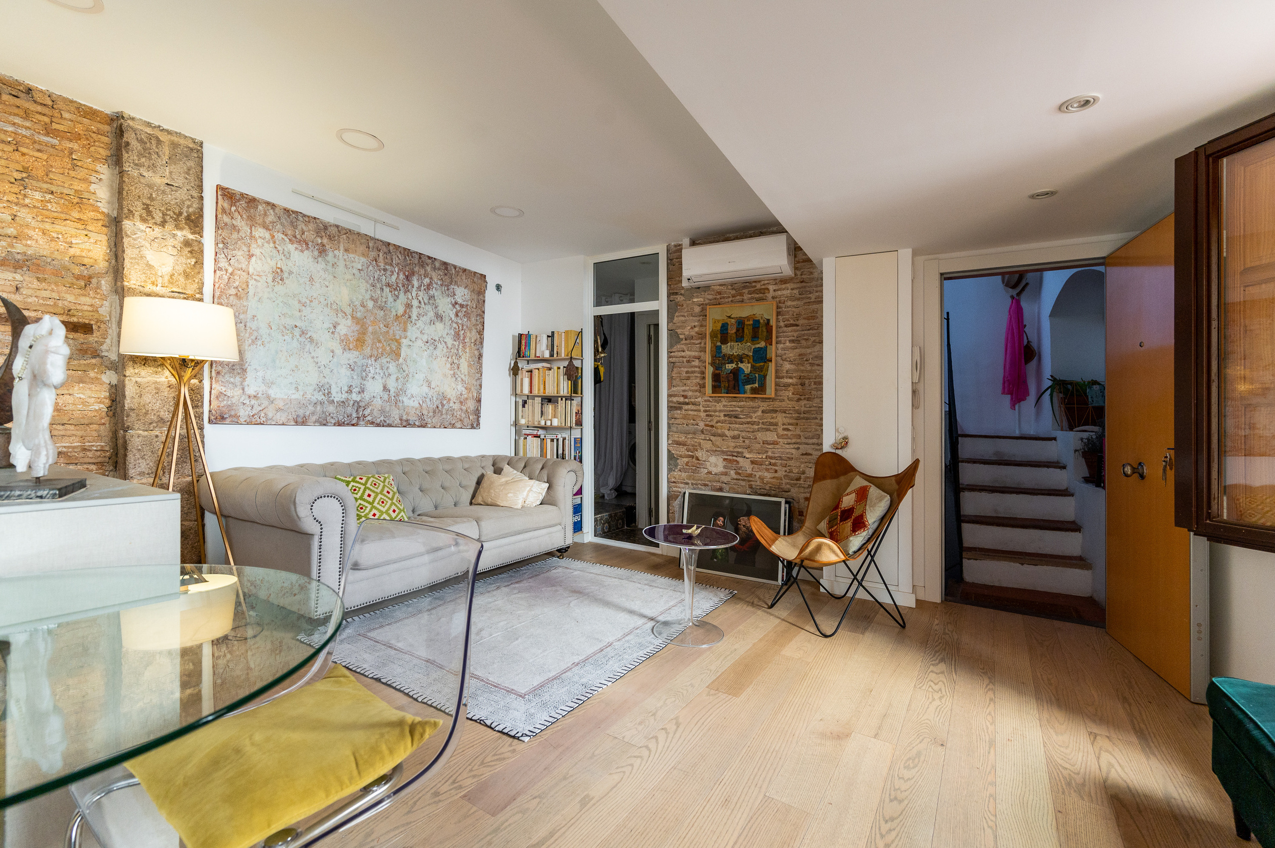 Interiores. Photographer, designer, contentmaker Ivan Batin