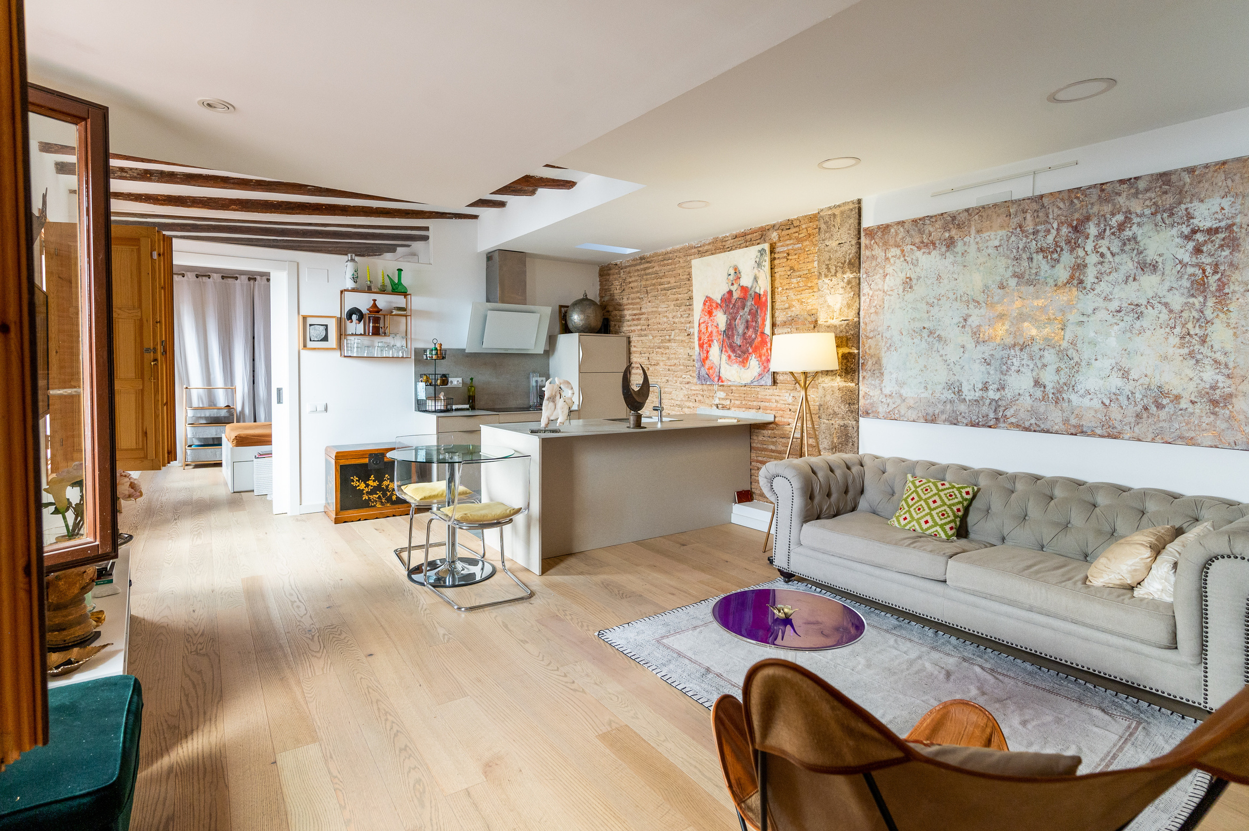 Interiores. Photographer, designer, contentmaker Ivan Batin