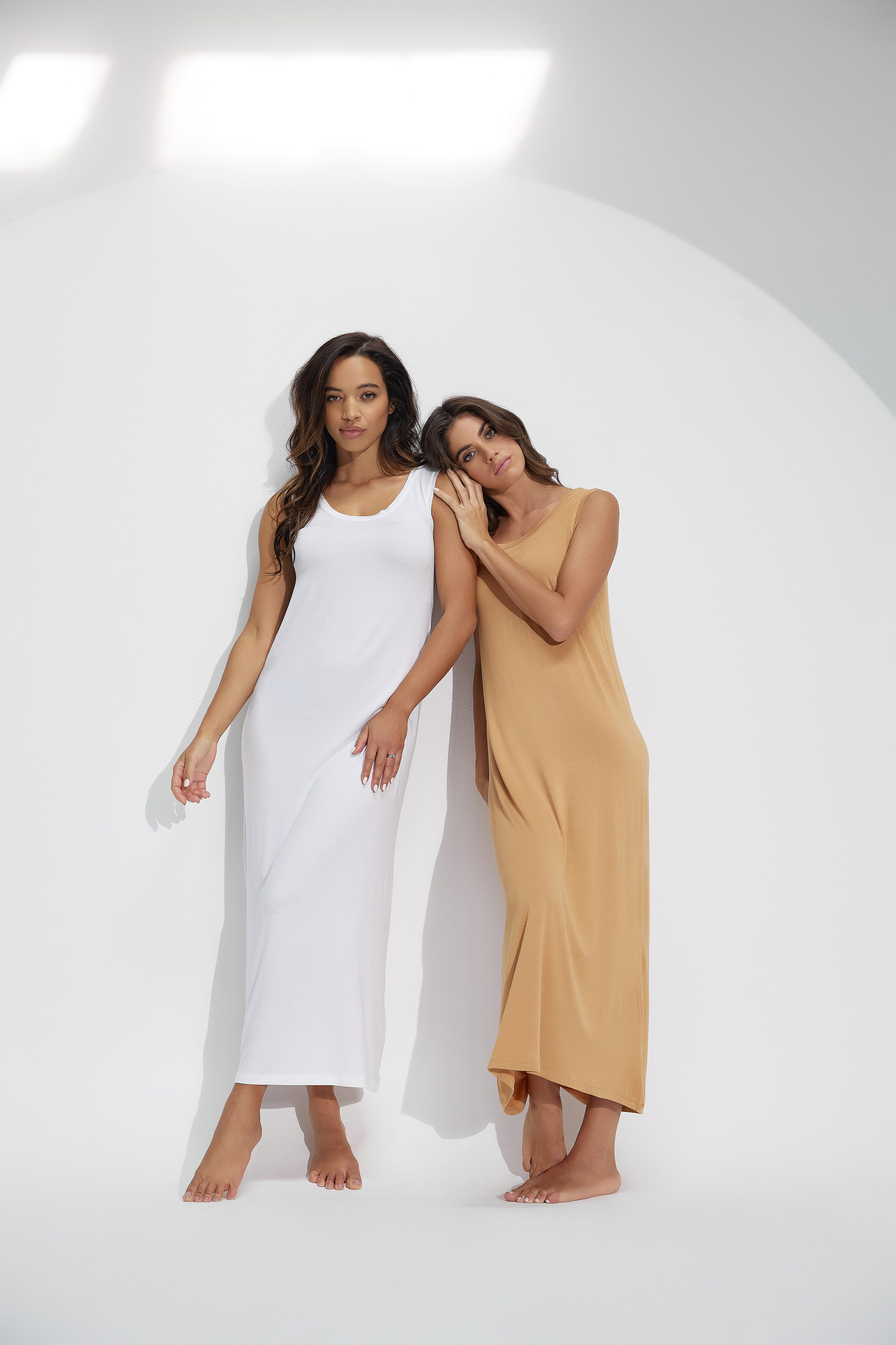 LOOK BOOK / KAE BRAND. Female Photographer in Dubai