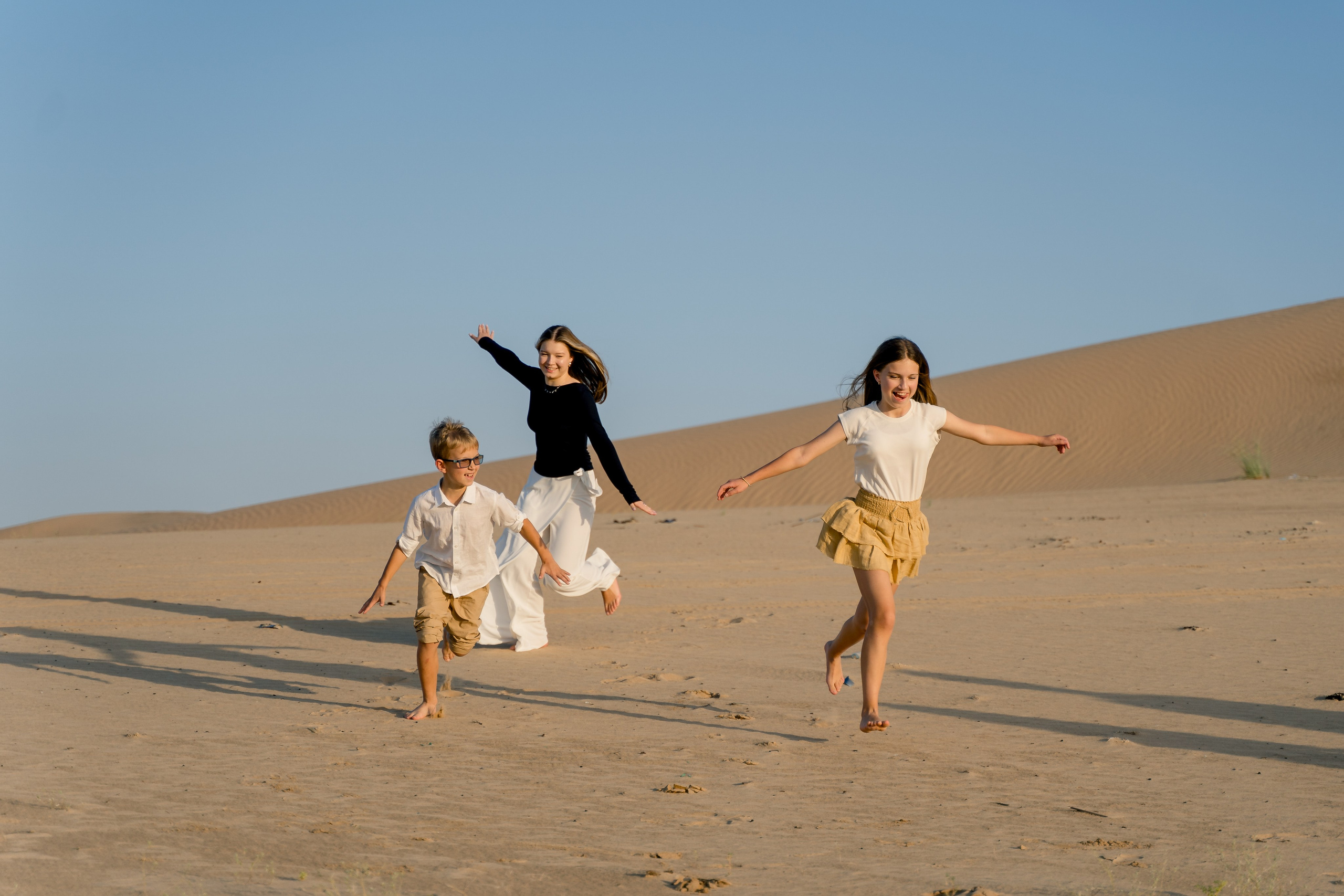 Семейная фотосессия в Пустыне. Фотограф в Абу Даби Марина