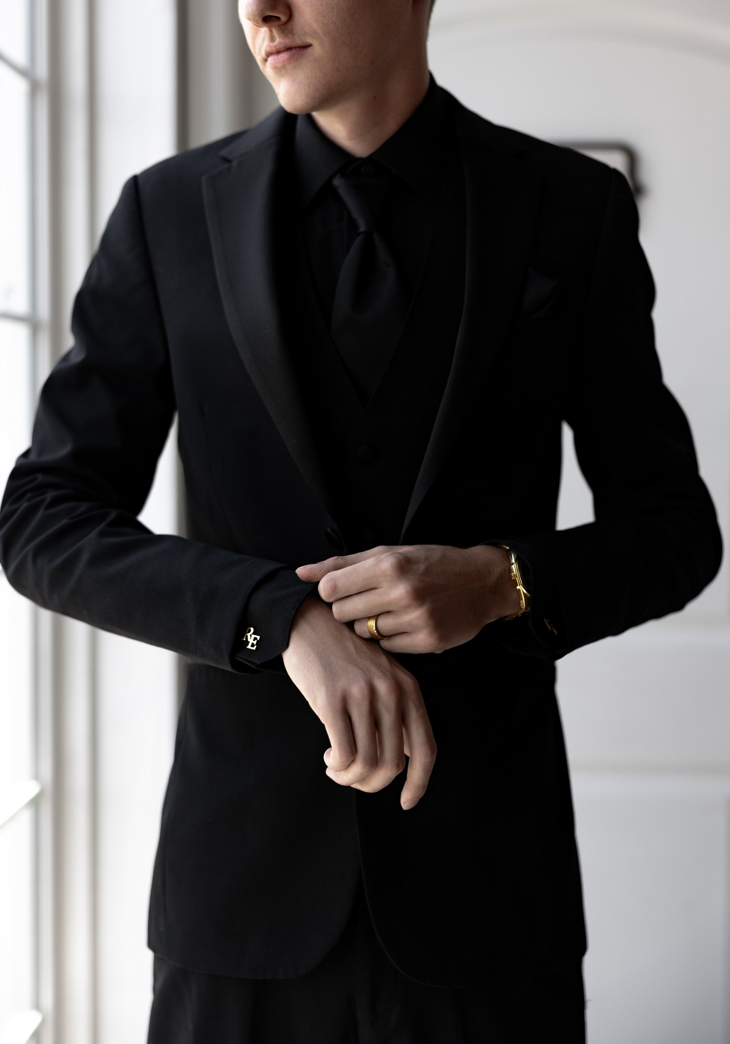 Alexsa and Robert. Ever After Farm Peach. Photographer Anastasia Nagibina