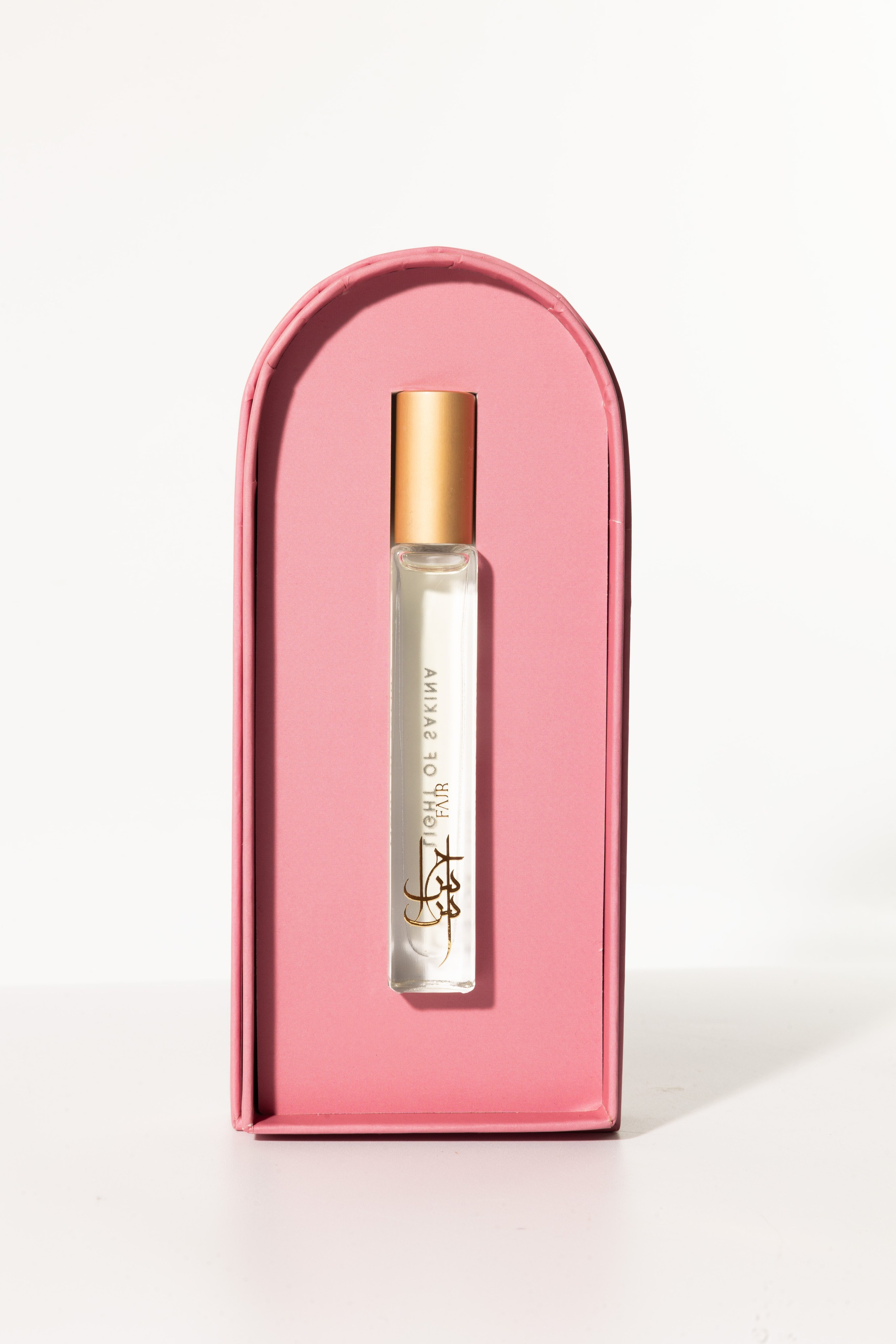 E-COMMERCE. Female Photographer in Dubai