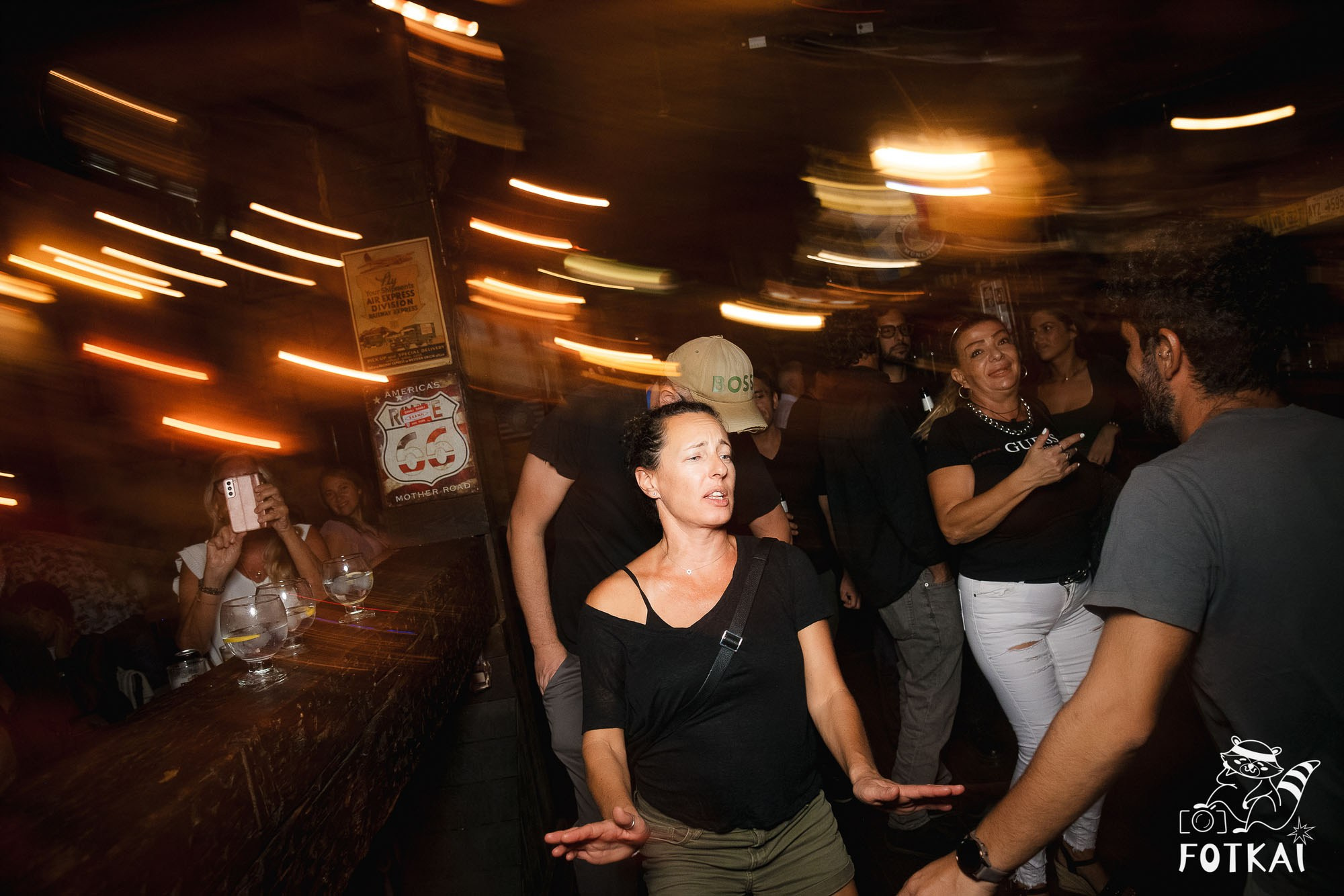 Get Back en El Paso Bar – Noche de Rock en Vivo | Reportaje Fotográfico Oktoberfest | FOTKAI