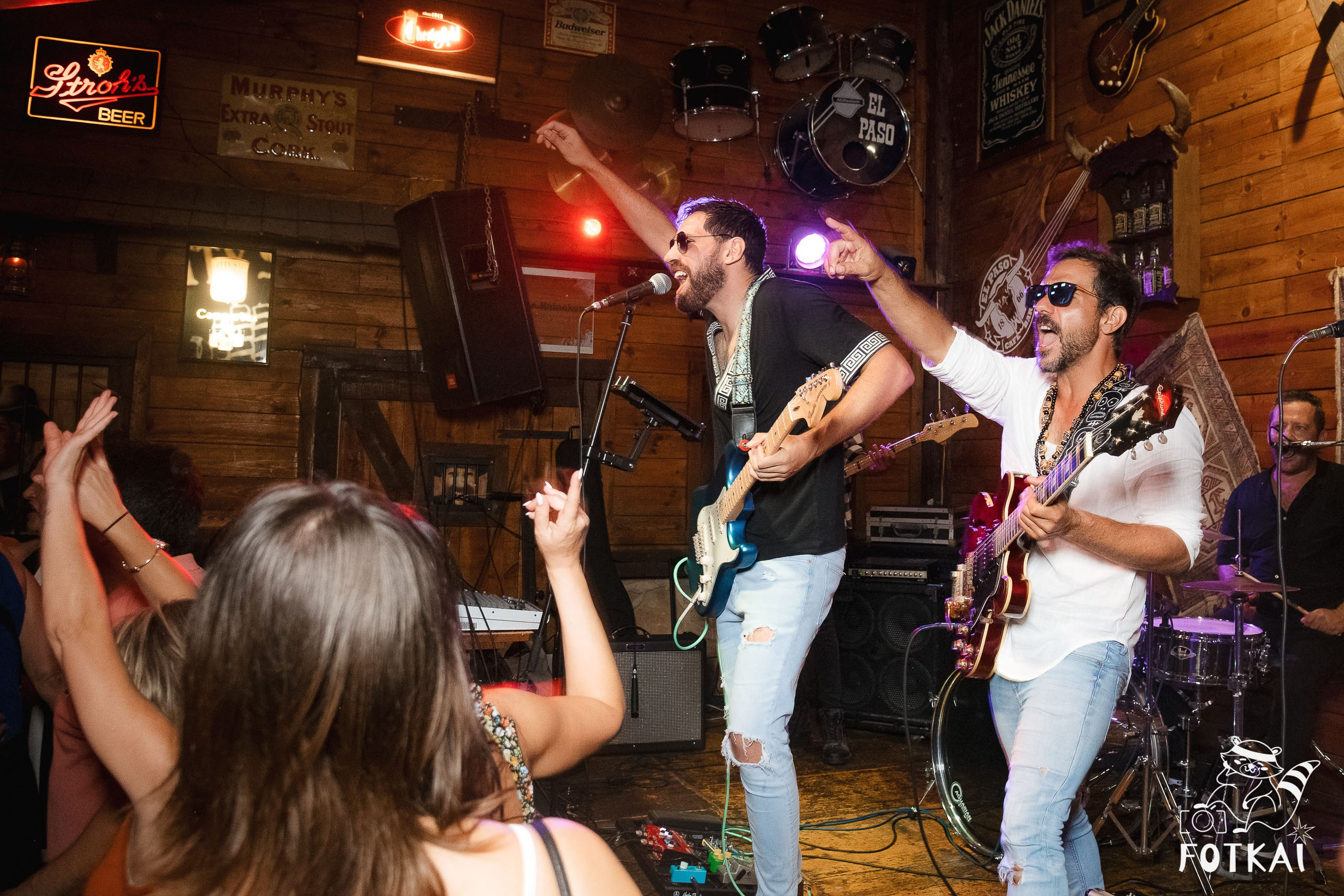 Stones of the Coast en El Paso Rock Bar Torrevieja: Reportaje fotográfico 20.09.25 | FOTKAI