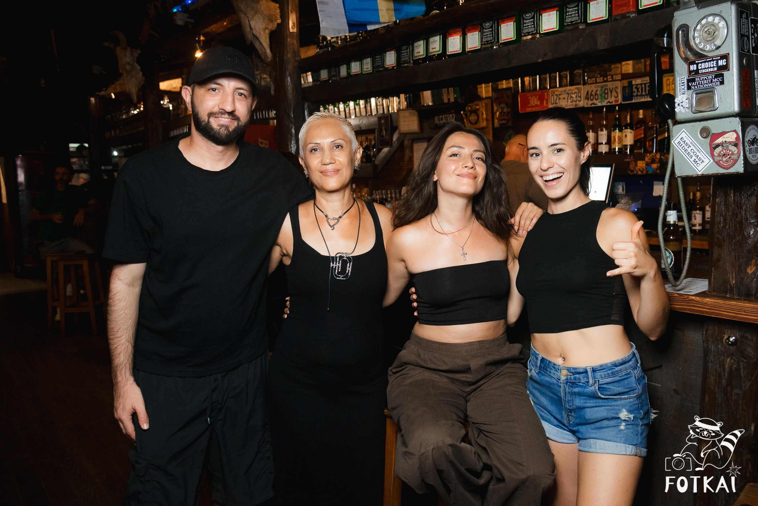 Reportaje fotográfico de FOTKAI | Café Bar El Paso | Torrevieja, España, 4 de julio de 2025