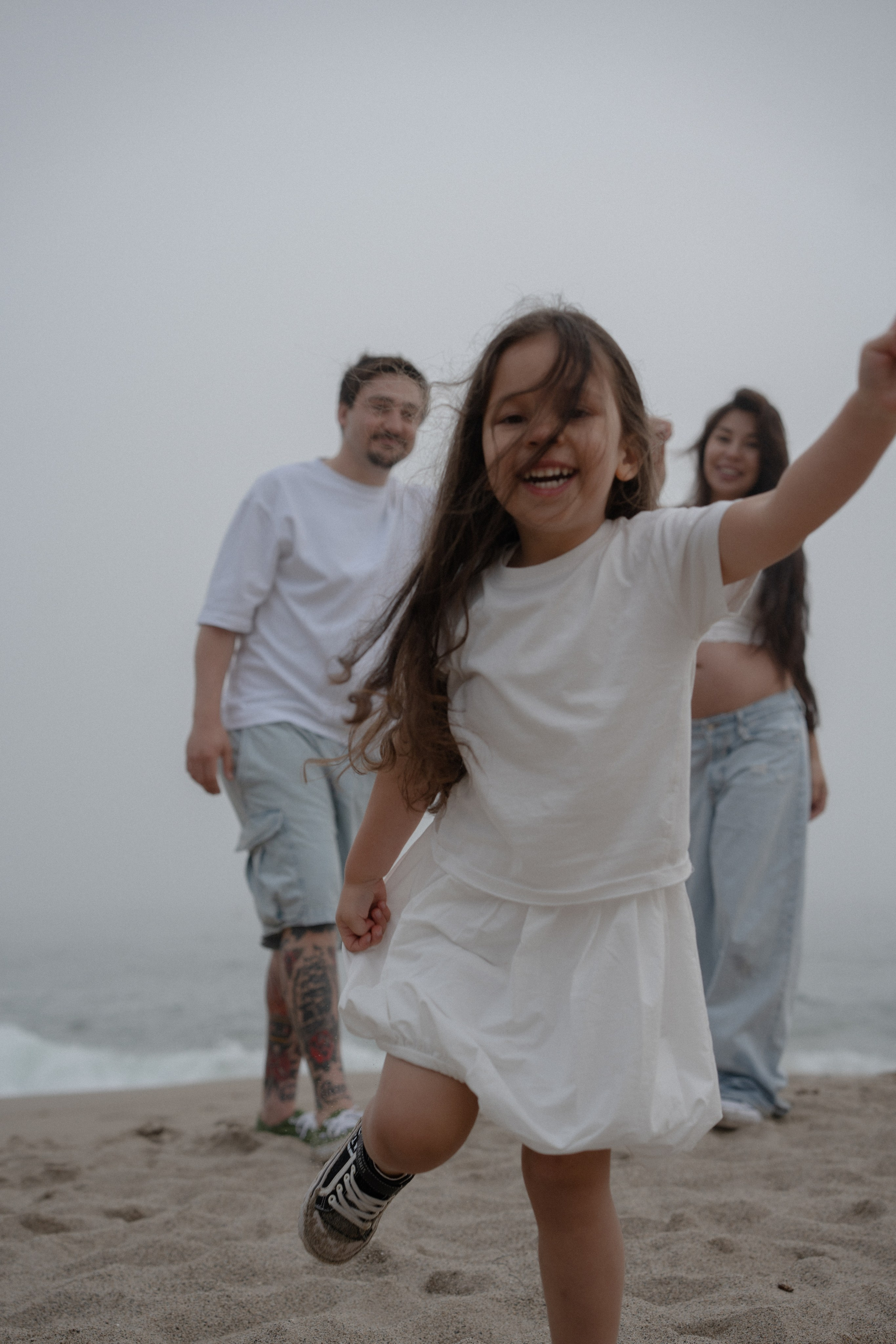 Aziza, Carl & Nelly. Pregnancy photoshoot. Portrait, family, maternity & wedding photography & videography in SoCal Kseni Vibe