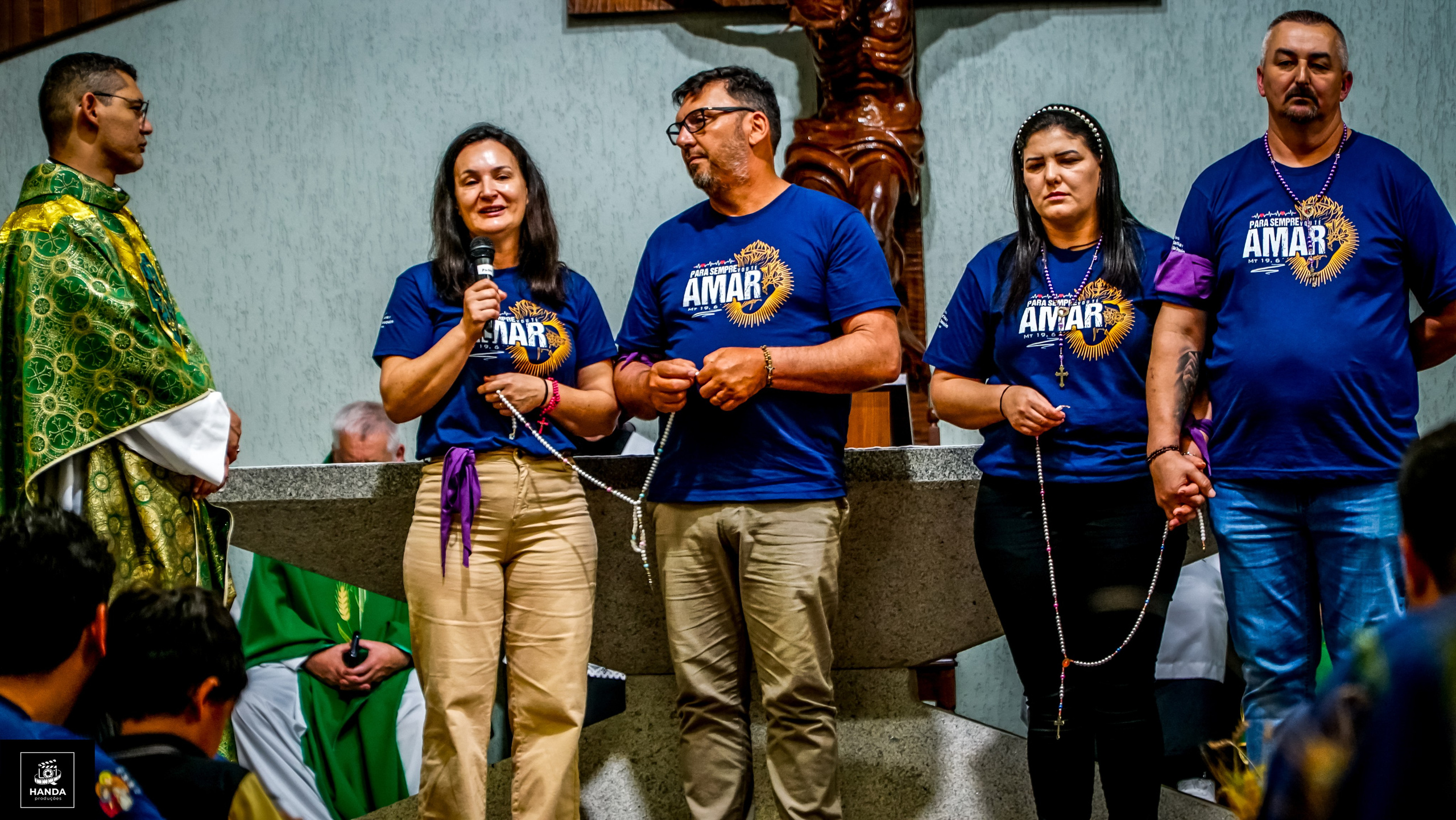 Acampamento Casais. Handa Produções