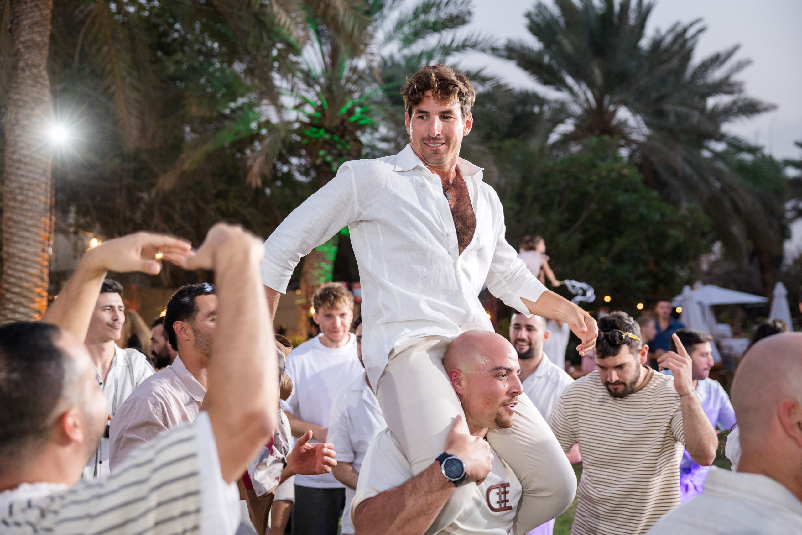 Shirley & Yoav. AMIR BUCHNIK PHOTOGRAPHER