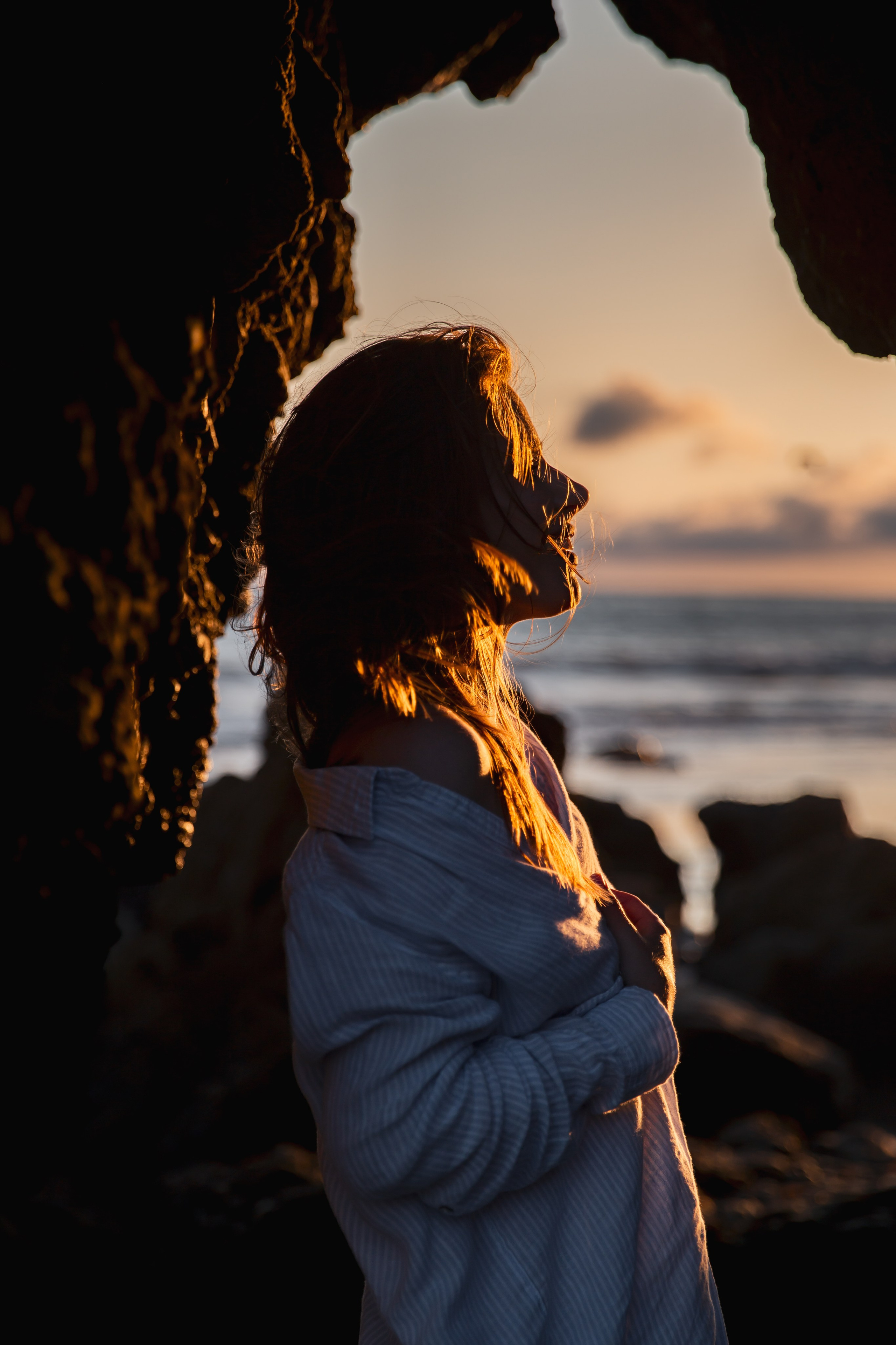El Matador Beach Sunset Photoshoot. Los Angeles portrait photographer Valeria Kasatkina