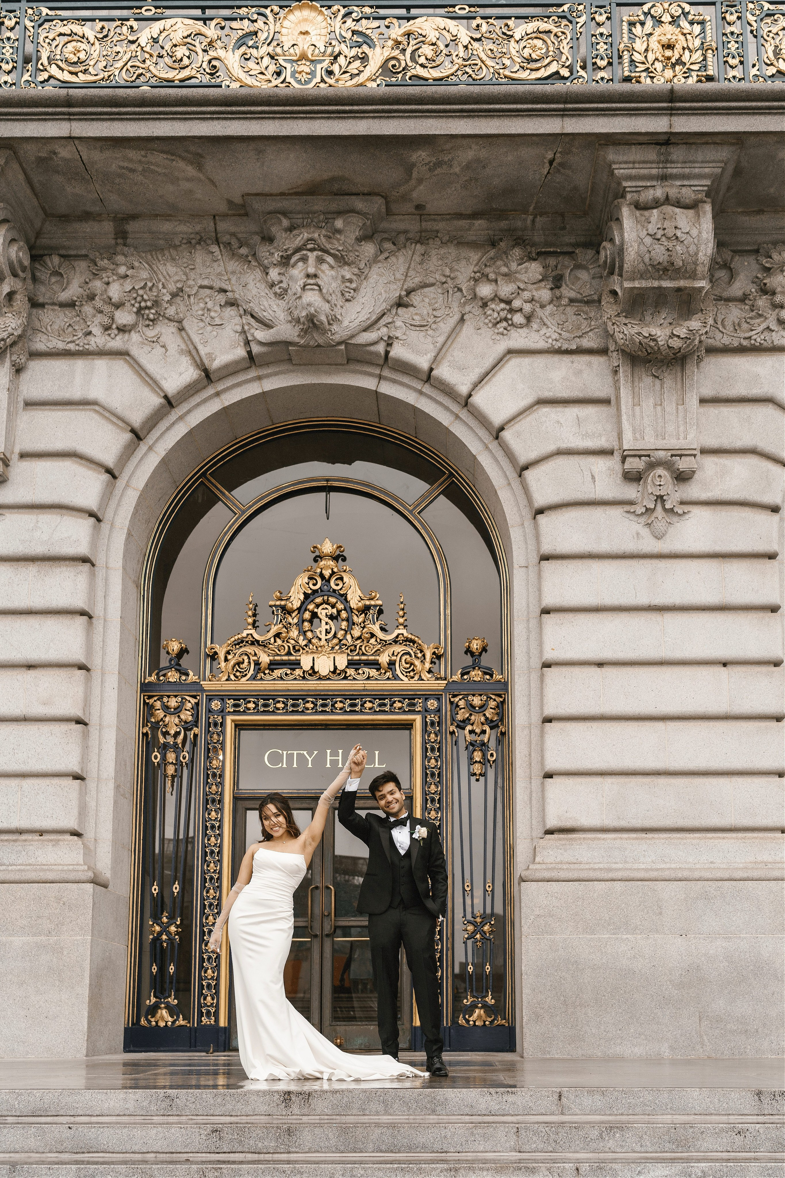 San Francisco City Hall Wedding. Wedding Photography & Videography Team in California, Los Angeles, San Francisco, San Diego and Travel