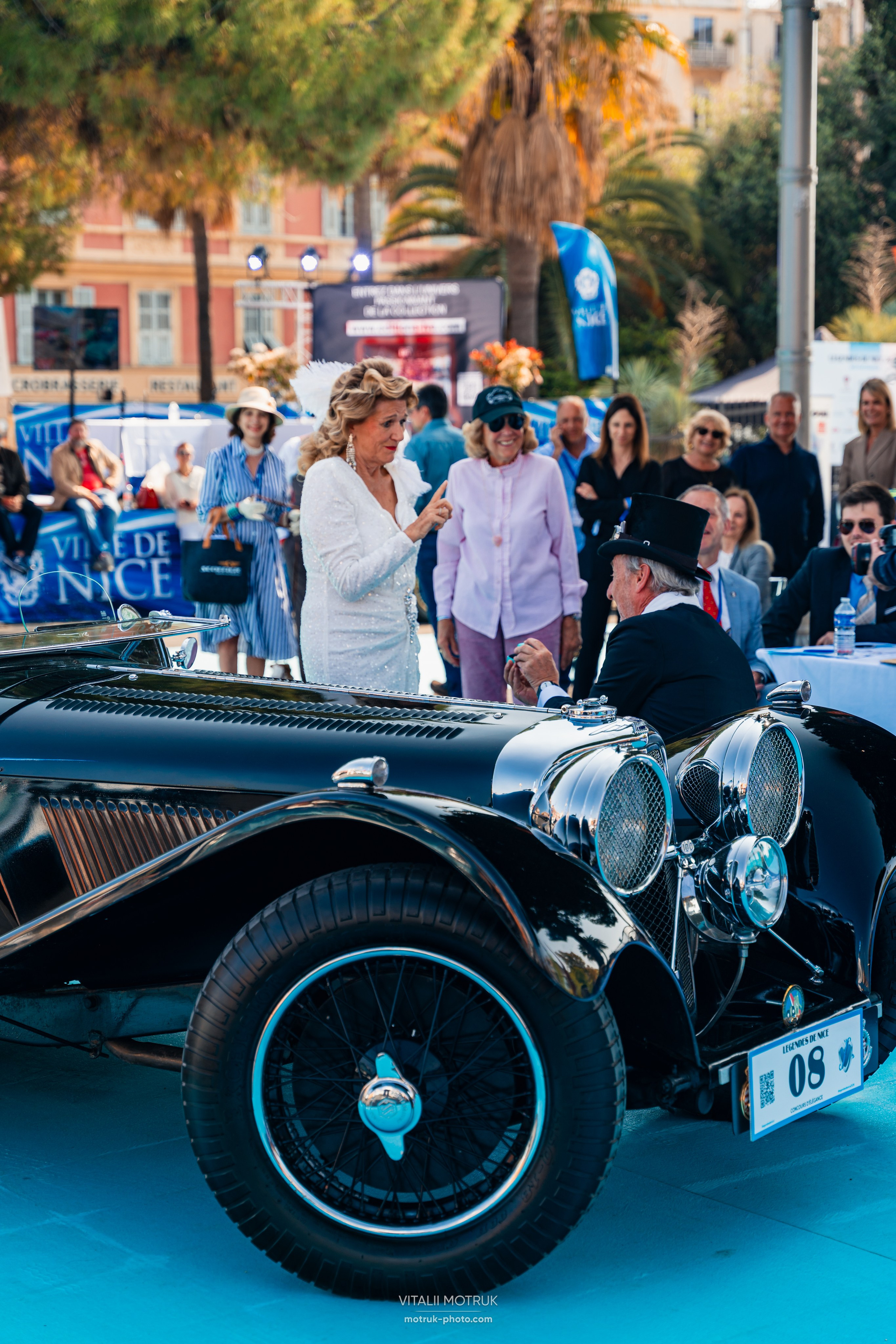 Legends de Nice. Photographe de voitures à Paris — Vitalii Motruk
