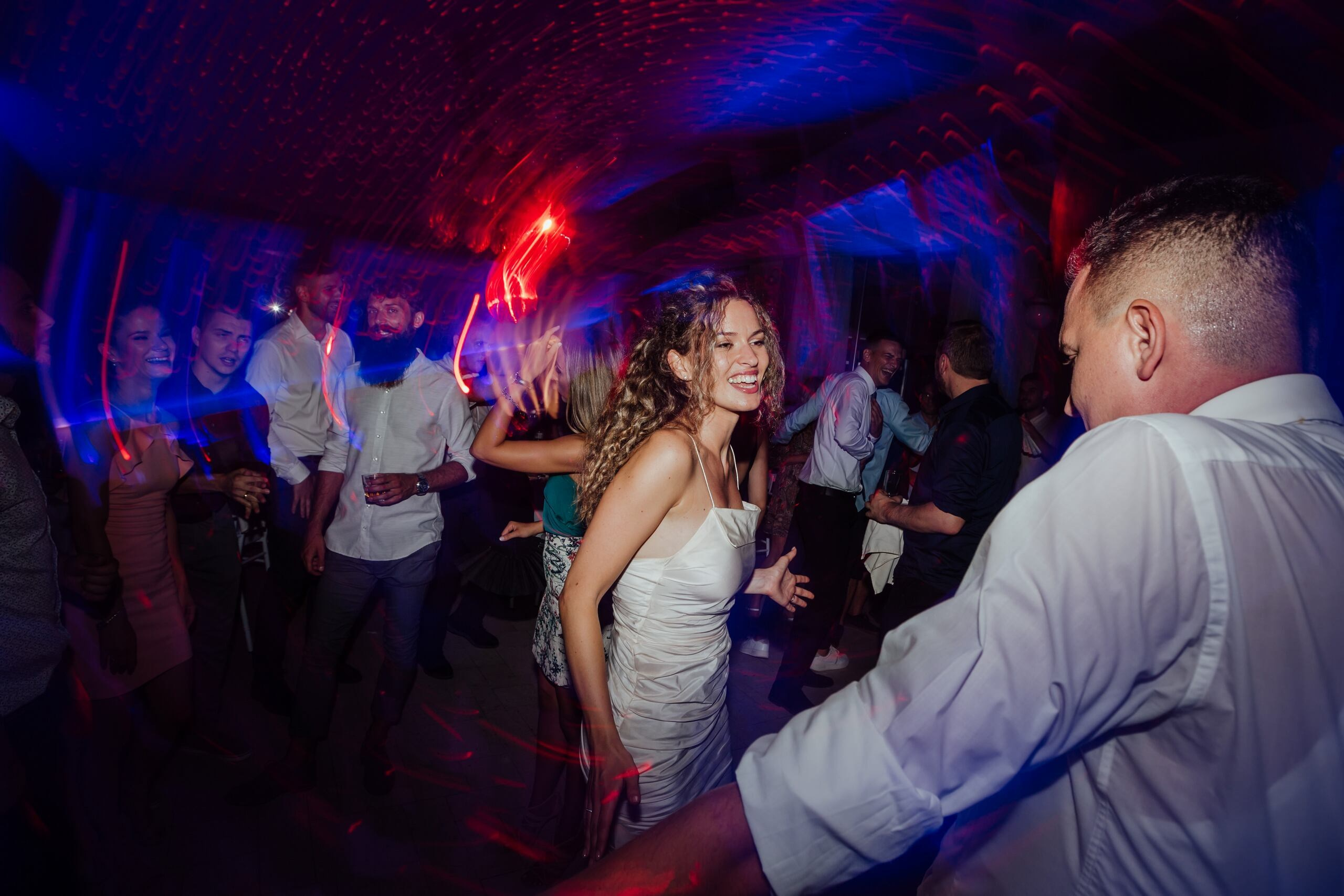 Teodora & Nikola. Wedding photographer based in Novi Sad, Marko Milivojevic