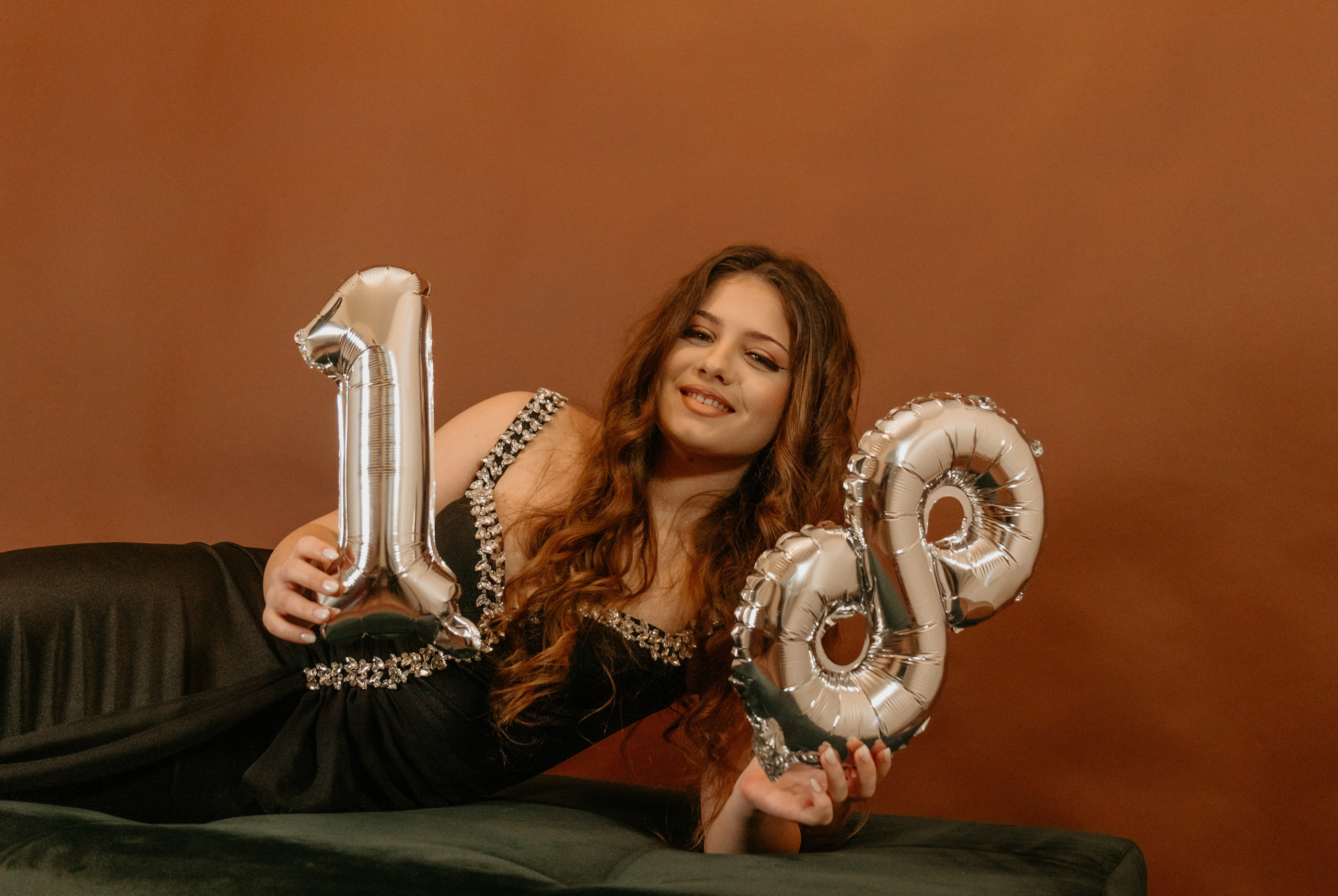 Beatrice. Wedding & couple photographer from Romania Rut Vetan