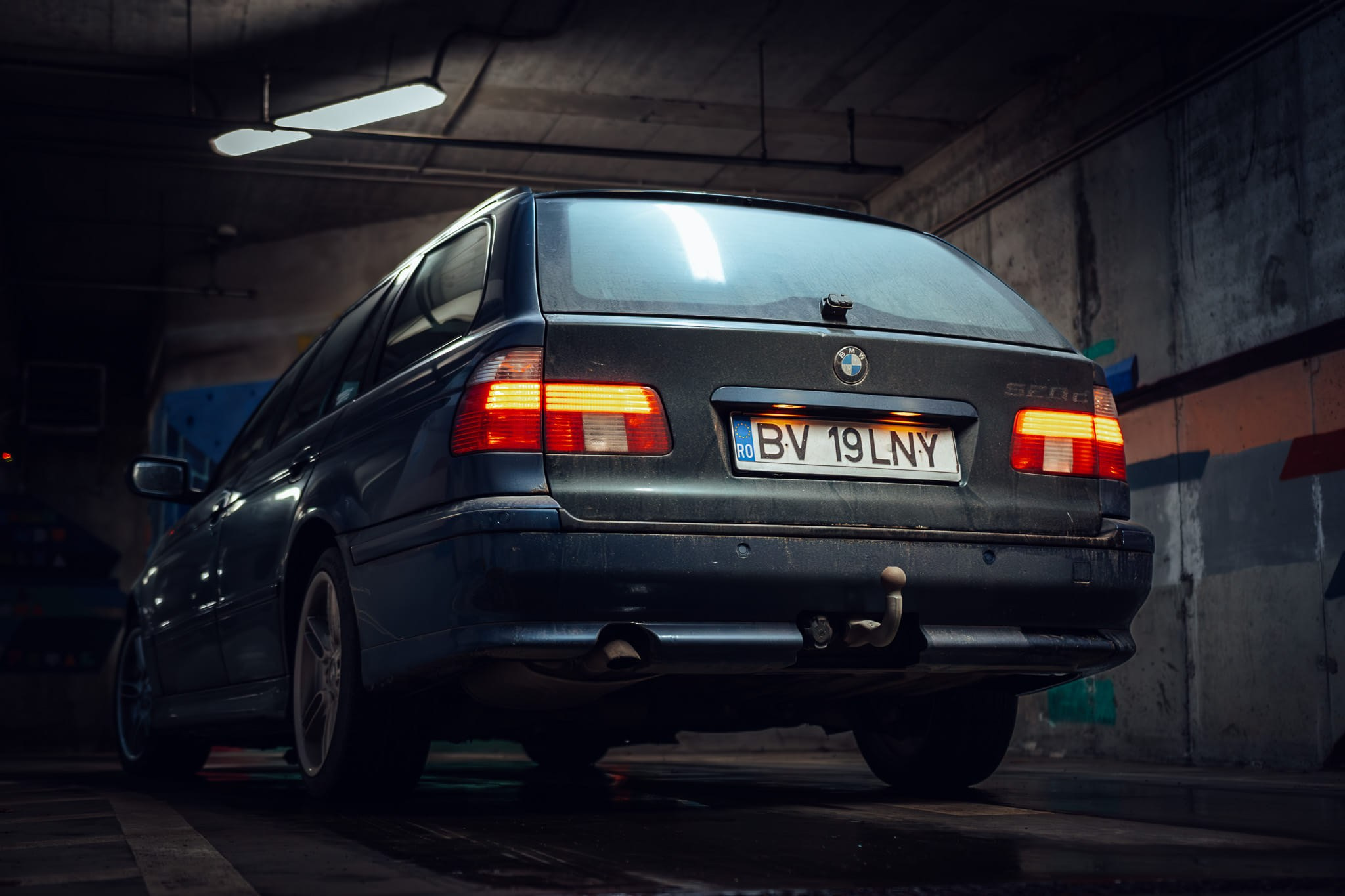 Masini. Ionut Brehuescu — Fotograf