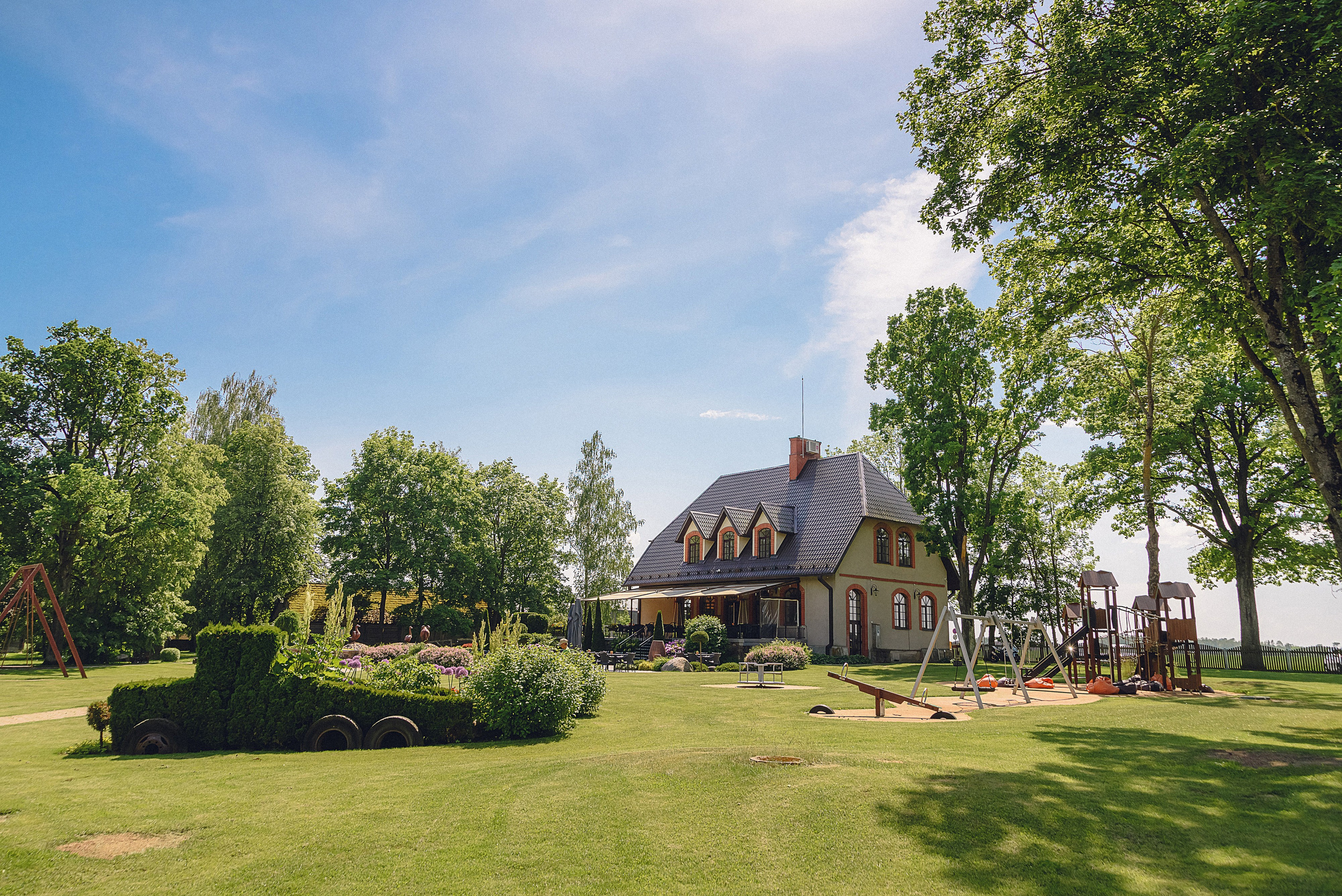 Atpūtas Komplekss “Miķelis”. Fotogrāfs Rīgā. Gīmenes, individuālās un dažādu produktu fotosesijas