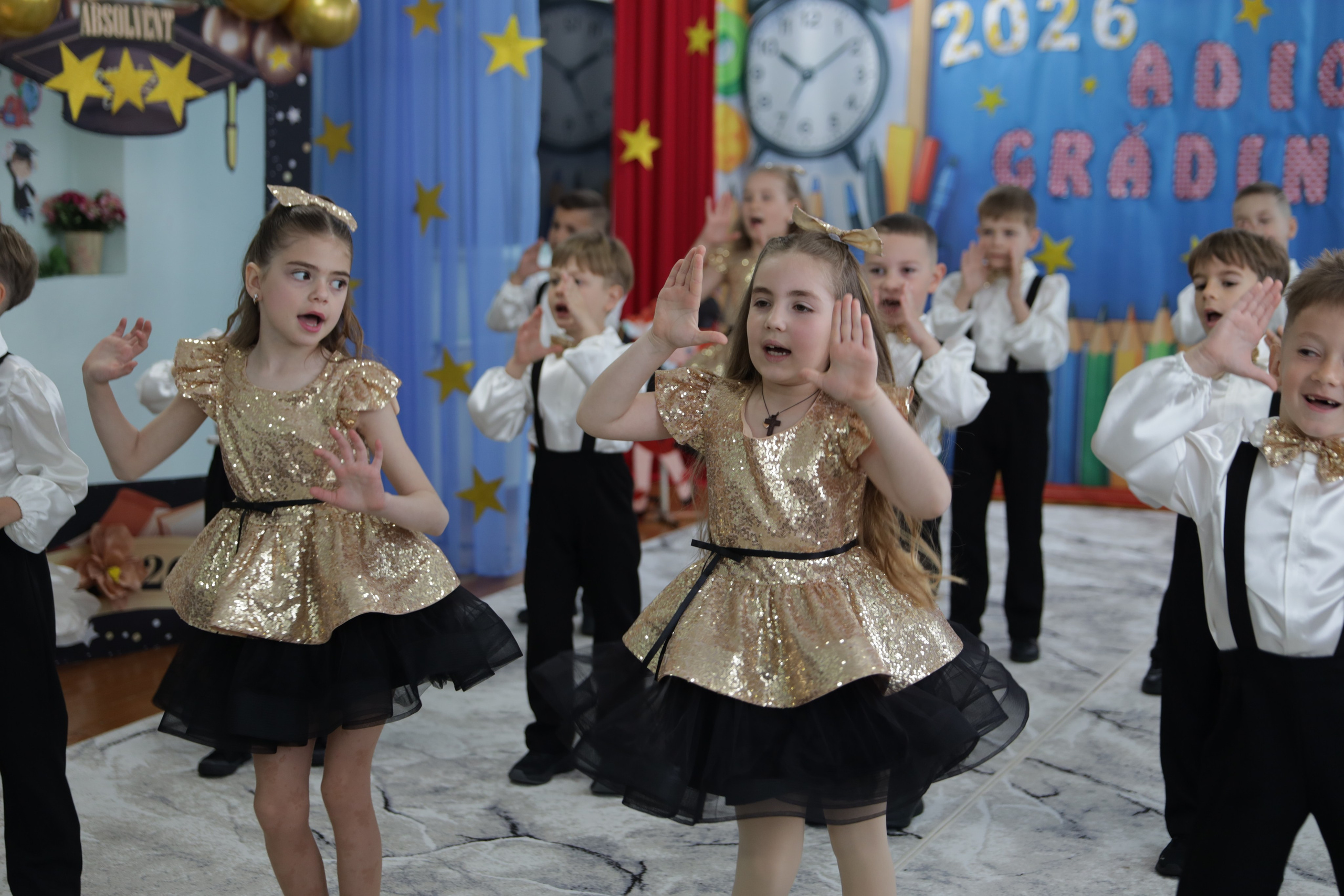 O filă de copilărie.... Alika Dia- Fotograf în Republica Moldova, Strășeni