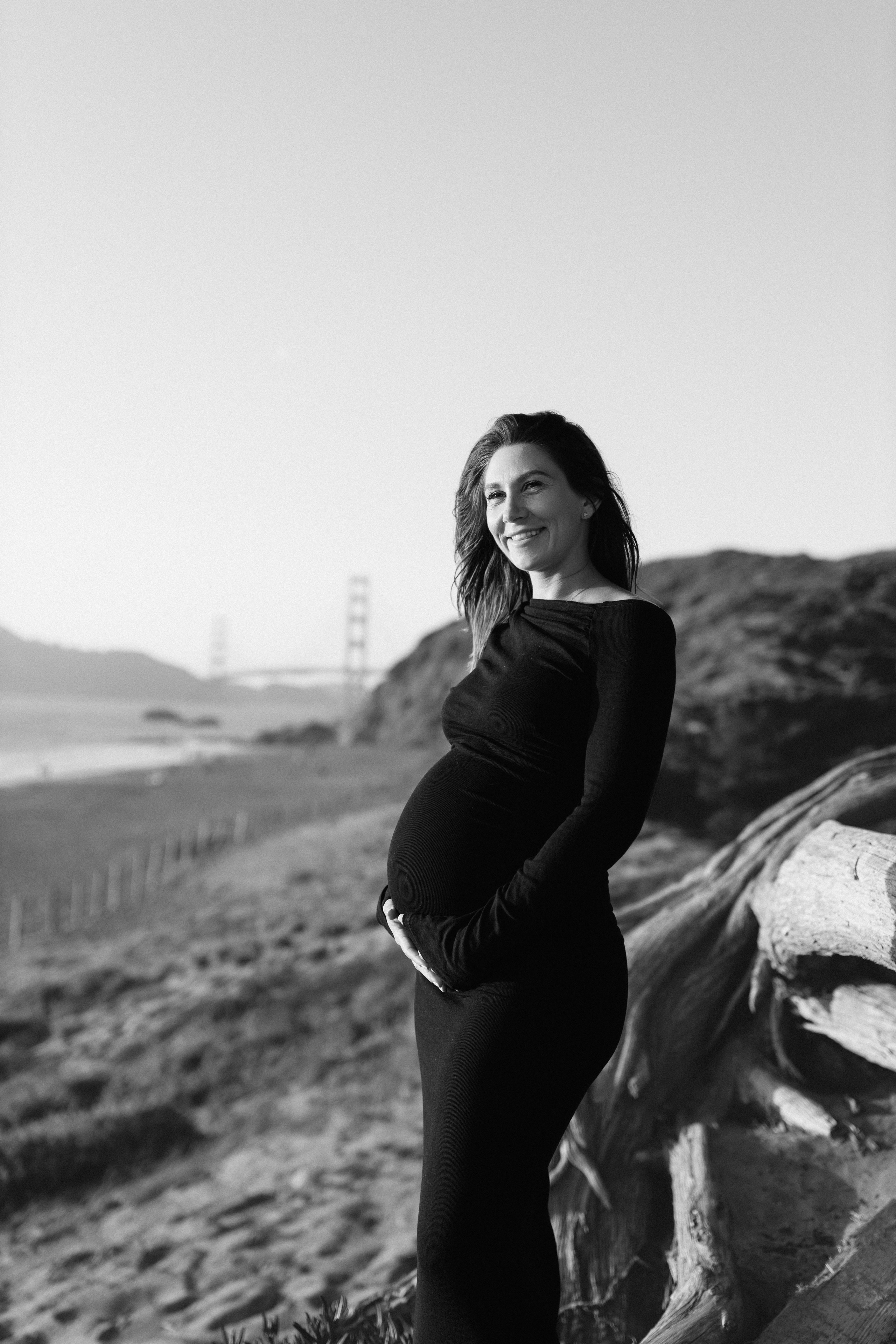 New Beginnings at Baker Beach. Maternity, newborn photographer in the Bay Area|Iryna Rakivnenko