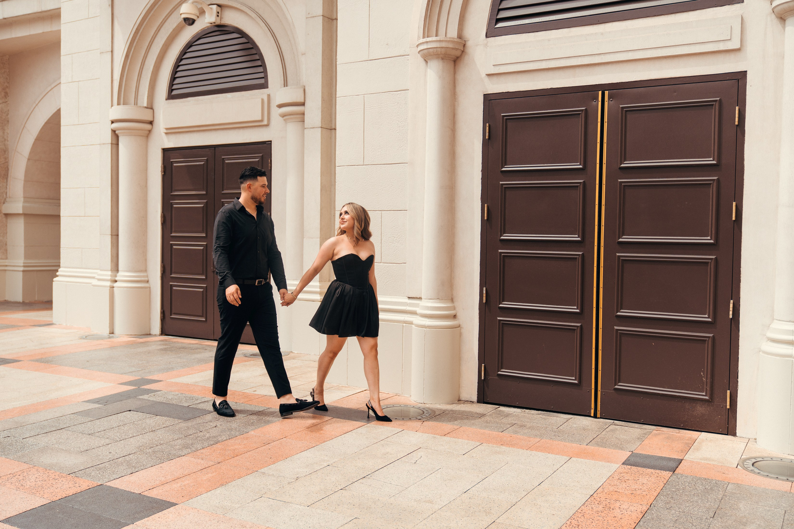 Litcia&Octavio. Wedding & elopement photographer Viktoriya Kravtsov. Las Vegas