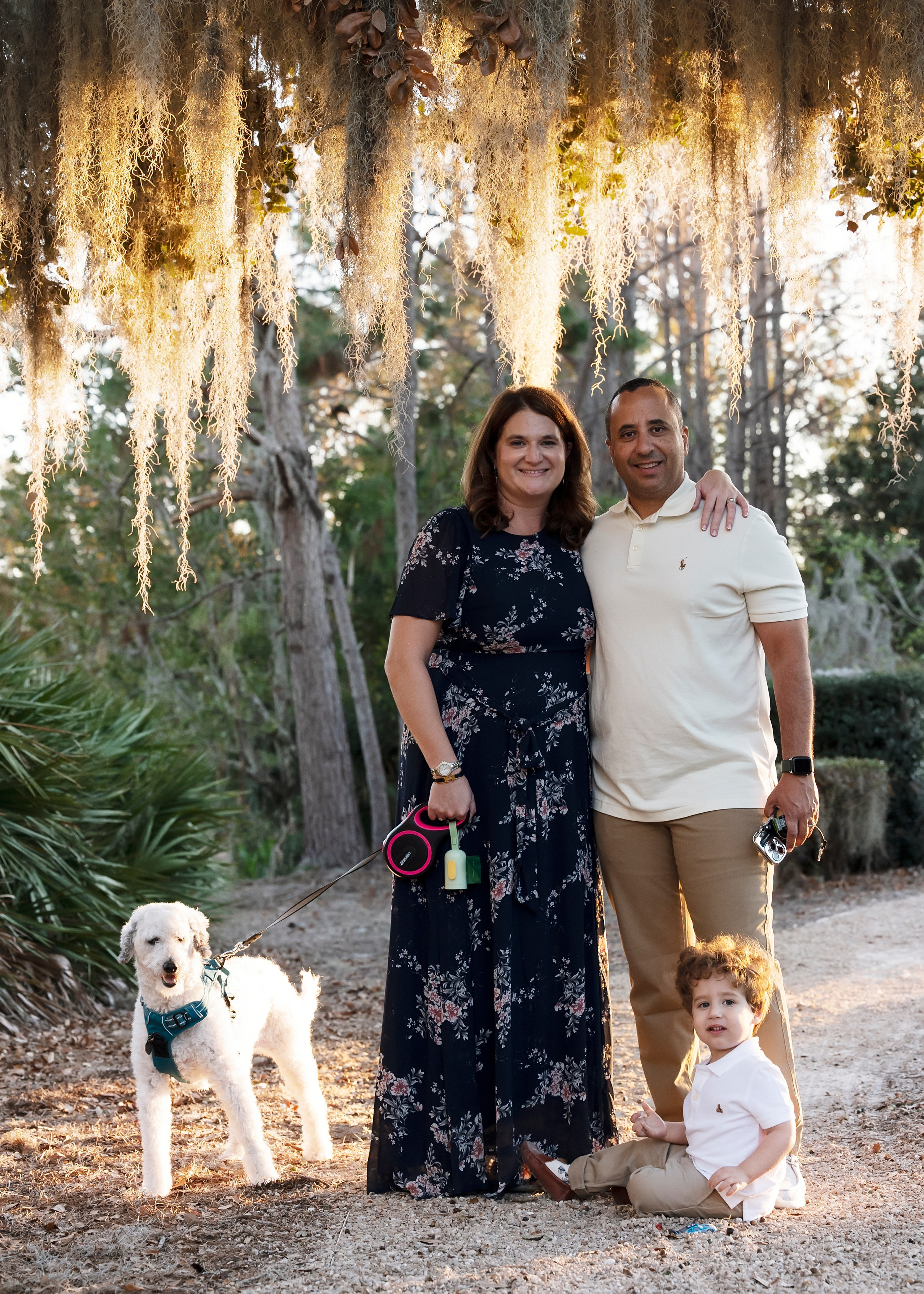 Family session outside. Portrait, kids and family photographer in Wesley Chapel Alina Alice Osipova