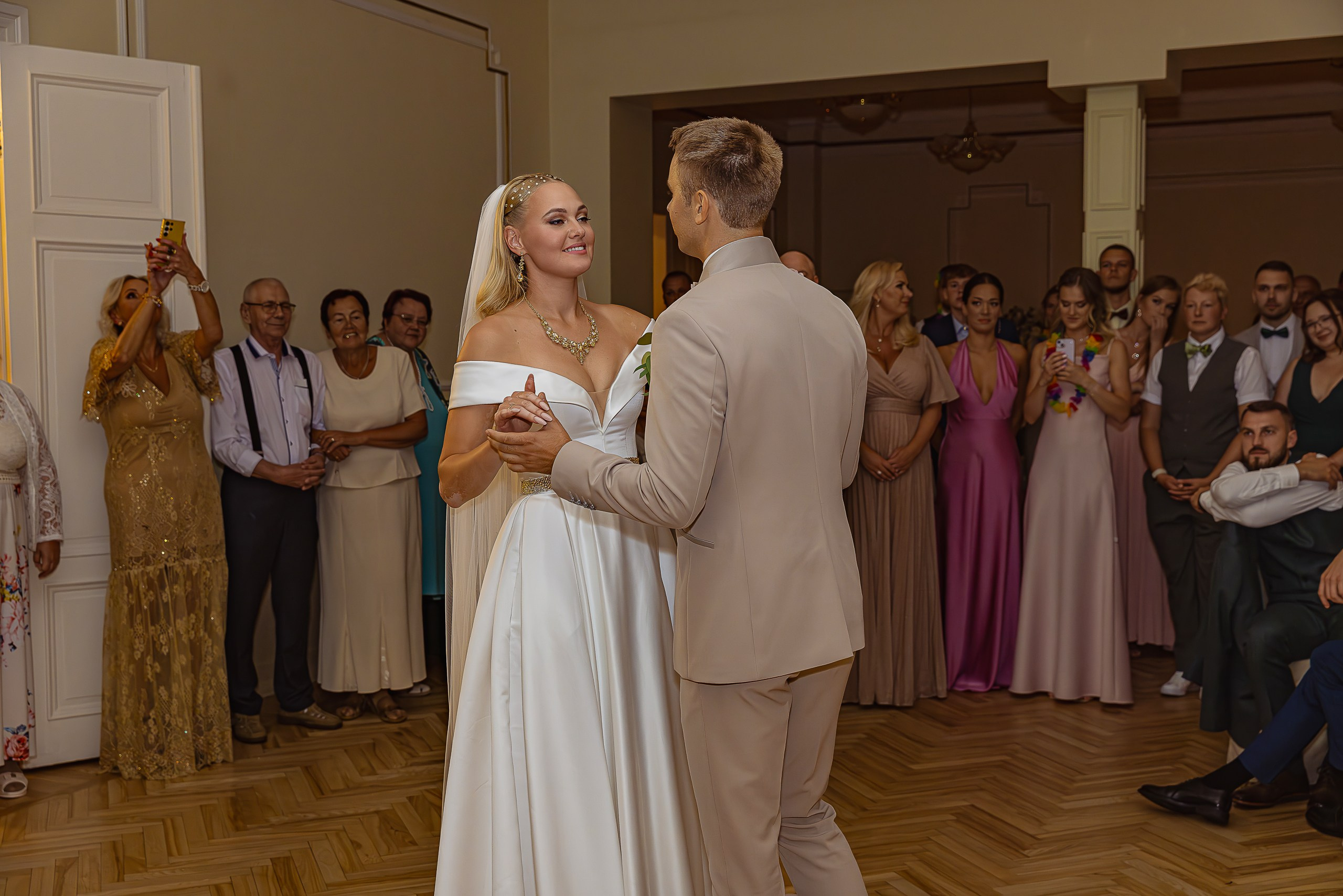 Wedding Day Felicita ♡ Gatis. Photographer Eduard Nesterov