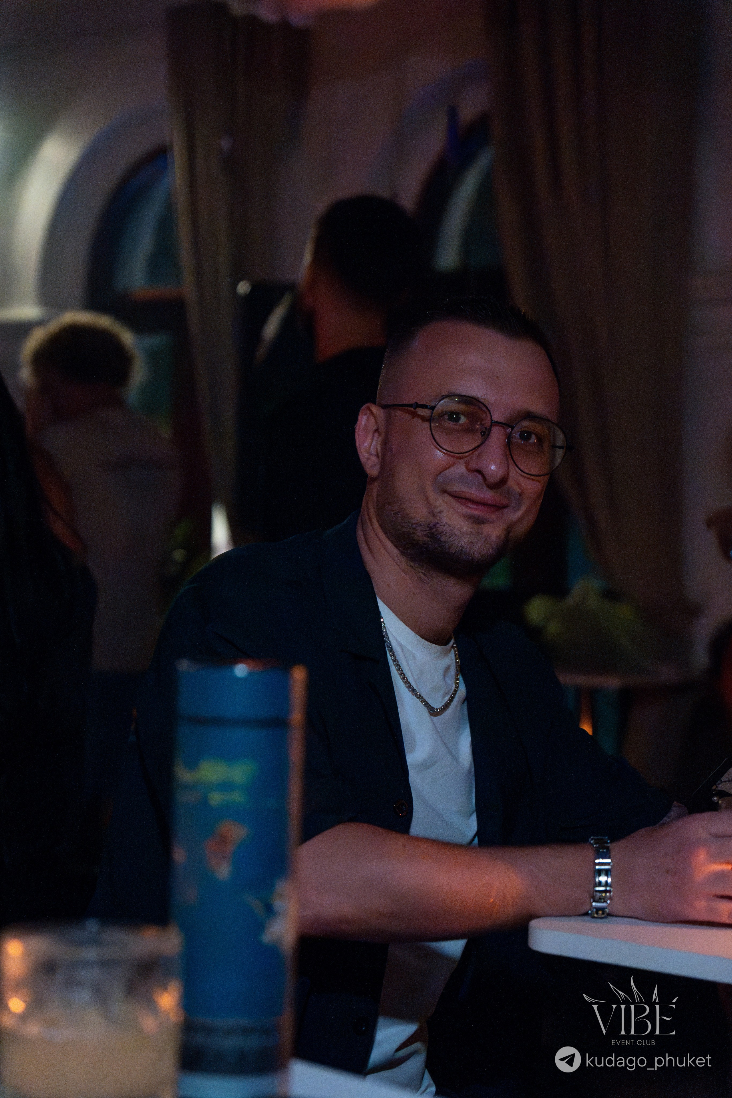 Вечеринка Tribal Vibe | Фоторепортаж | Афиша | DAVAYSXODIM.com PHUKET. АФИША|ФОТОРЕПОРТАЖИ|ИВЕНТЫ|ПХУКЕТ