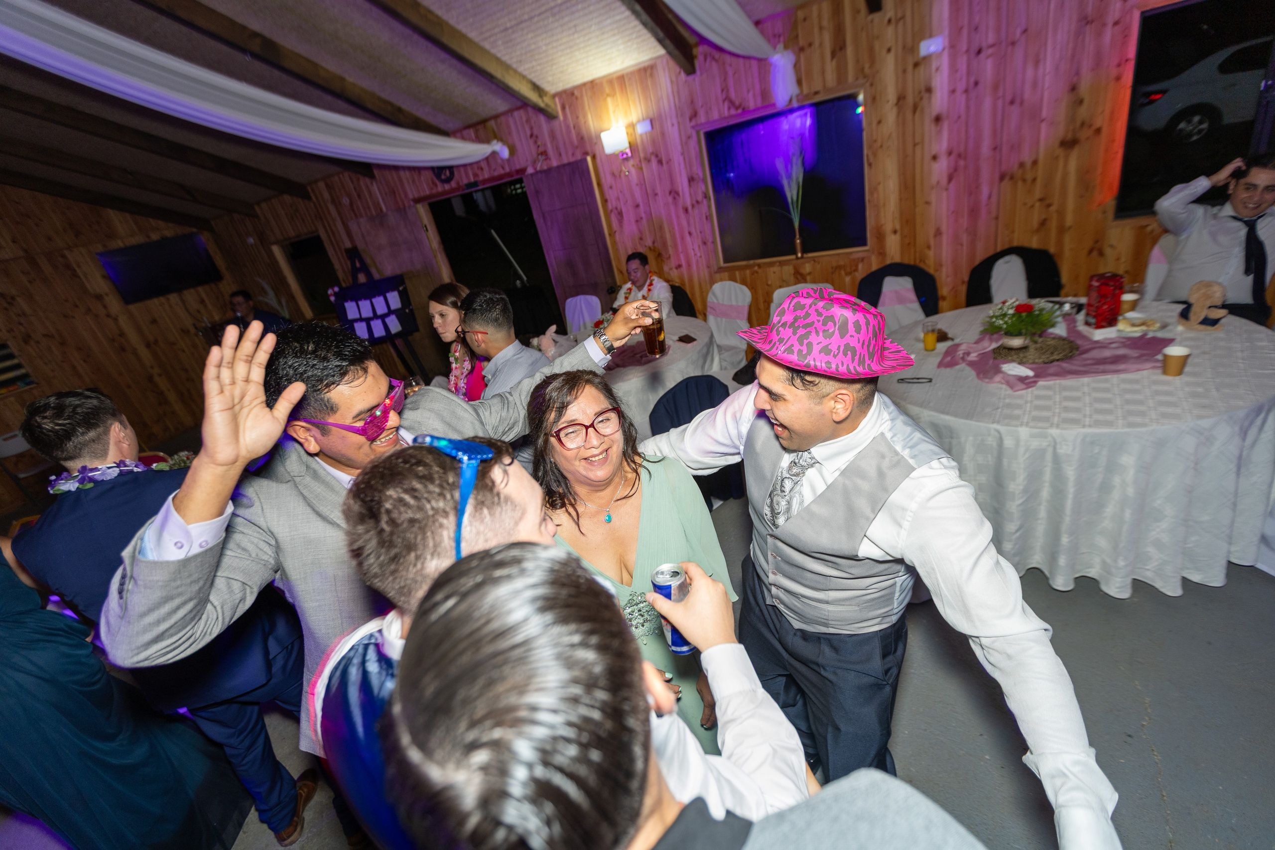 Yoanna y Ricardo. Dinka & Emilio - El arte de preservar lo que no se repite