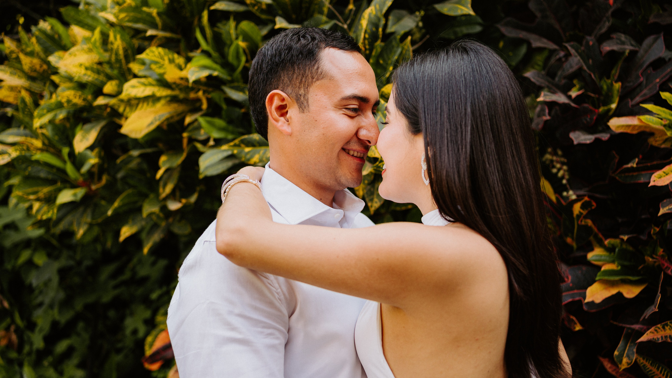 Alejandra y Brayan. Fotógrafo de Bodas en Lima | Ronhy Altamirano. Fotografía narrativa y cinematográfica para bodas, quinceañeras y eventos exclusivos
