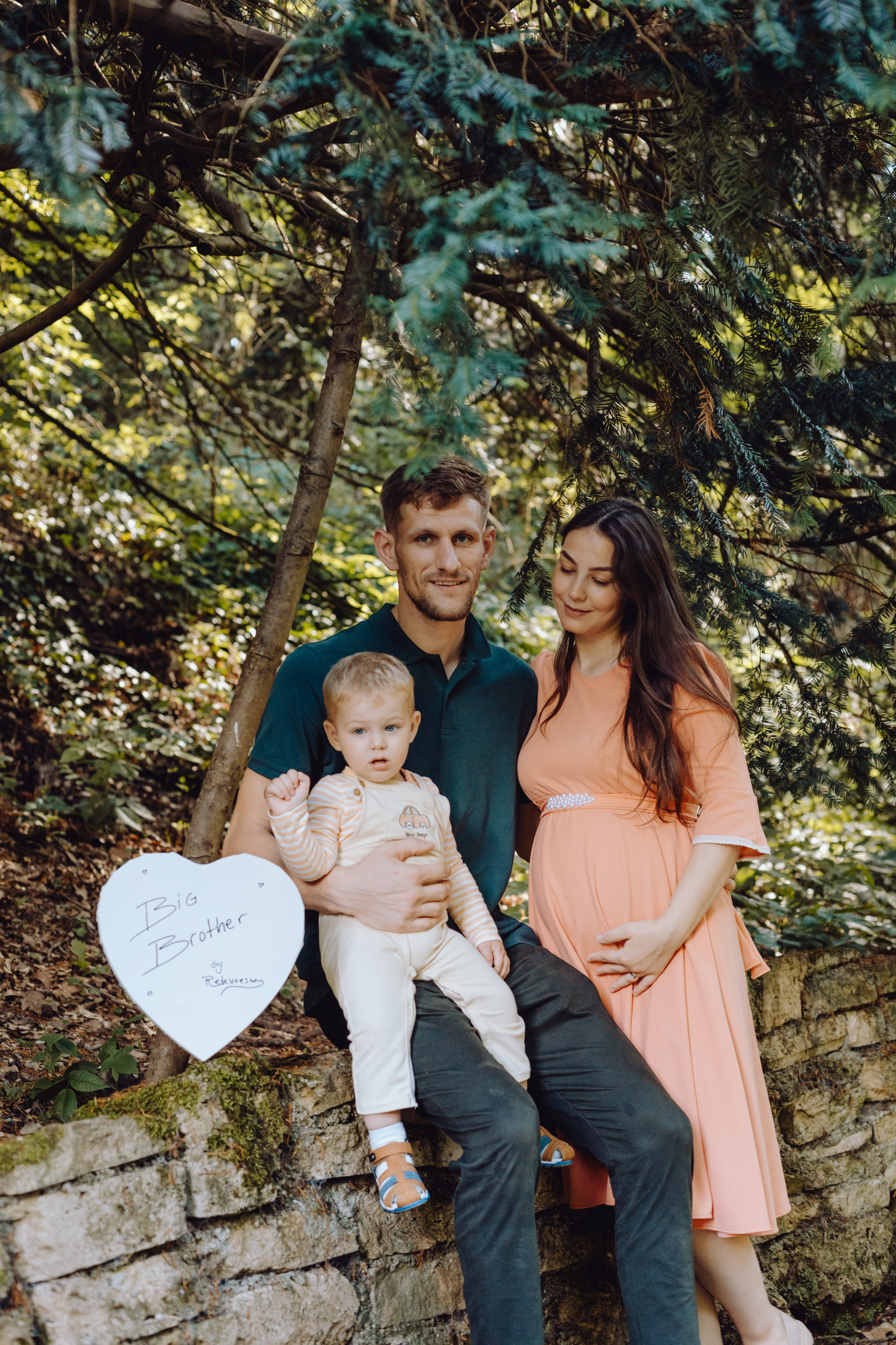 Beni & Adina. Wedding & couple photographer from Romania Rut Vetan