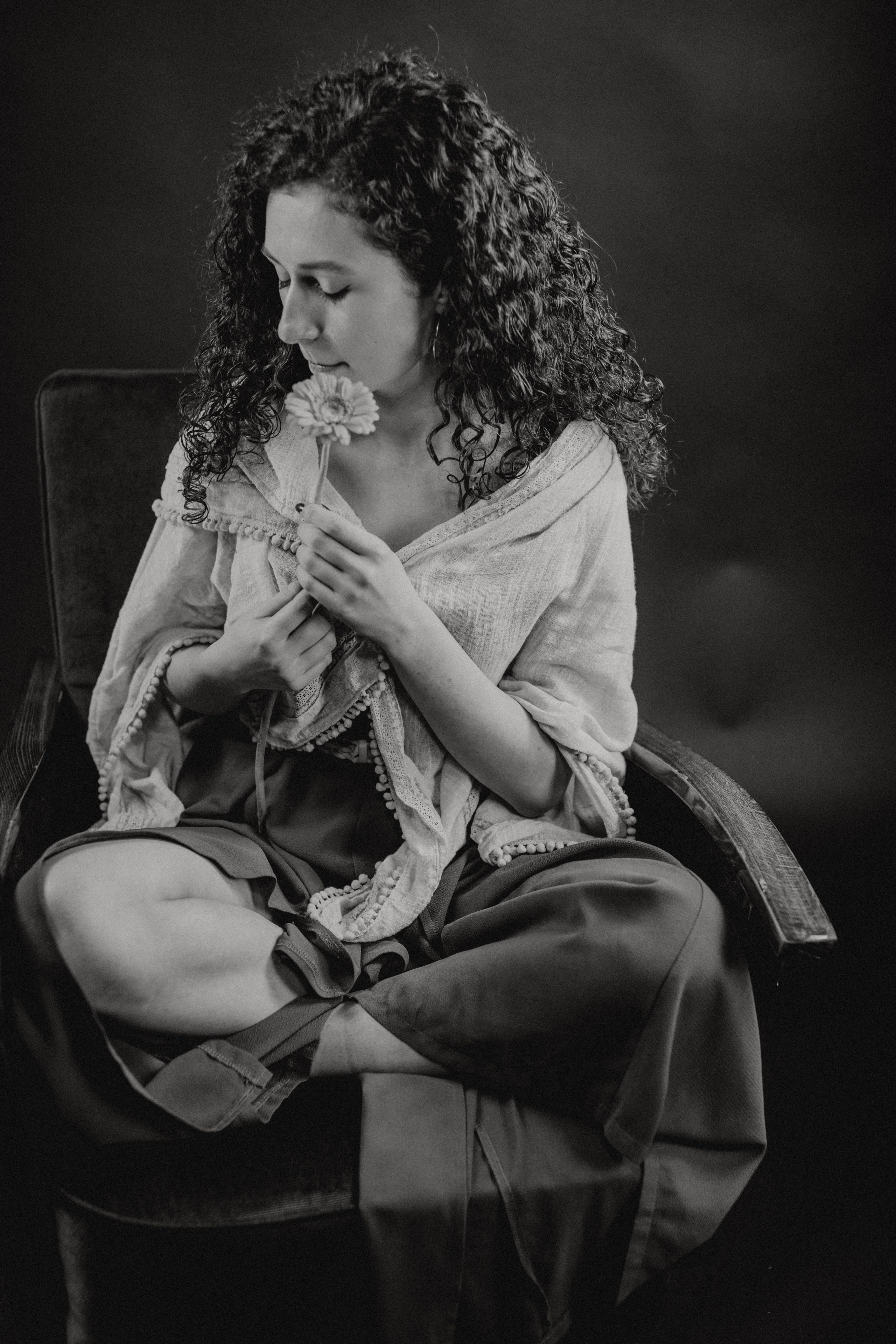 Ada. Wedding & couple photographer from Romania Rut Vetan