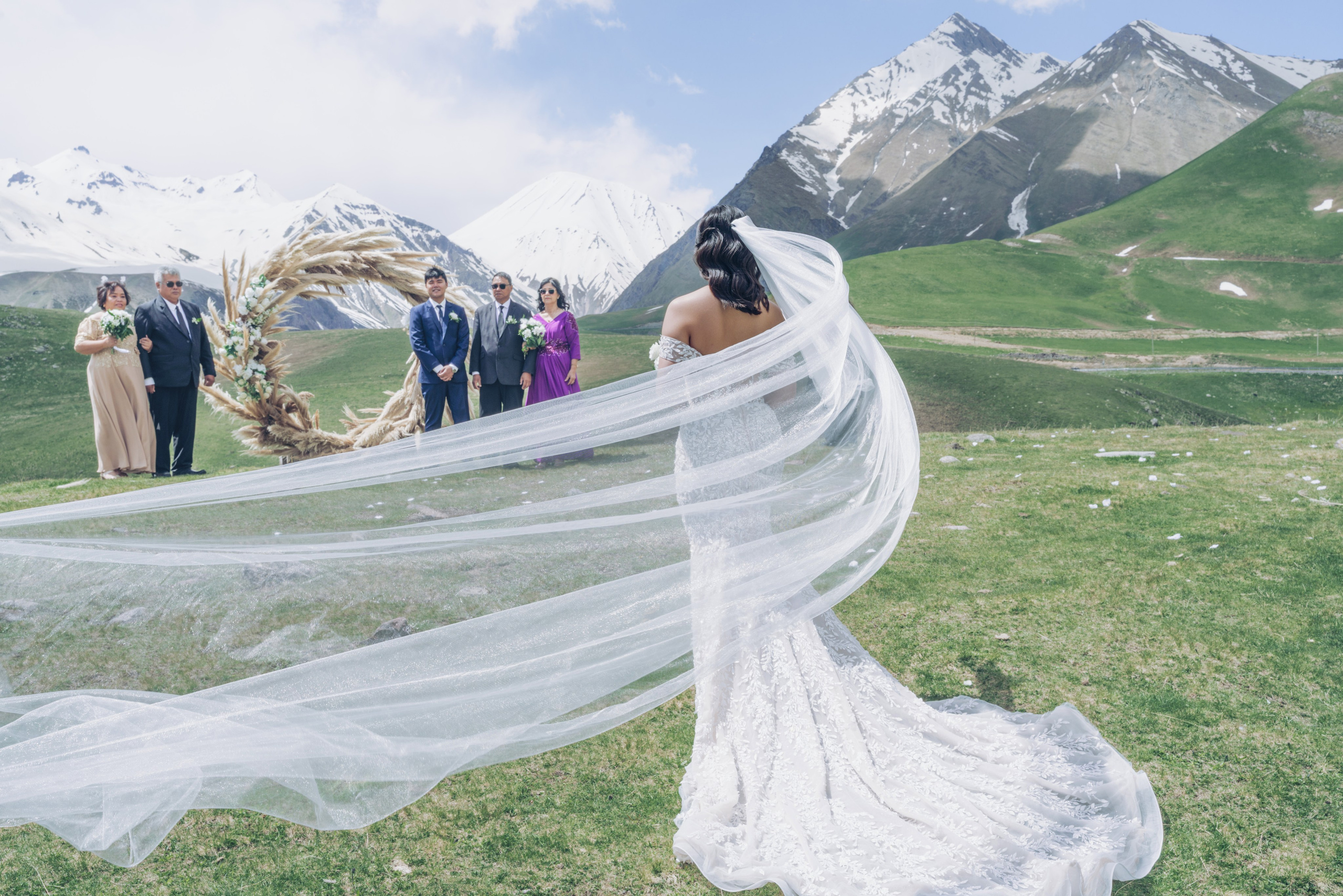 Wedding gudauri. Create your own history with Pierre Studio