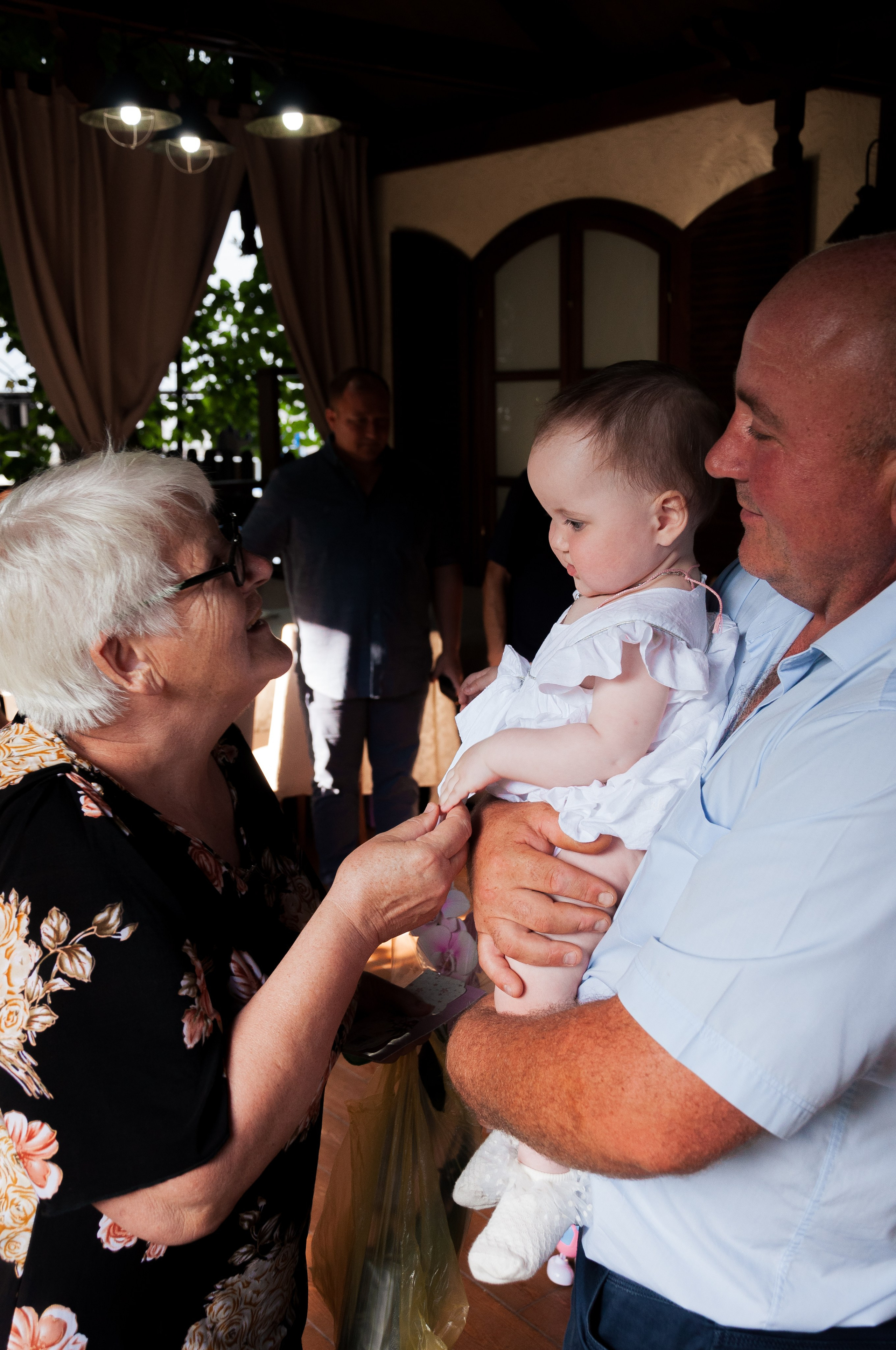 Sothie Baptize. Дизайнер и Фотограф в Кишинёве Бусуйок Станислав