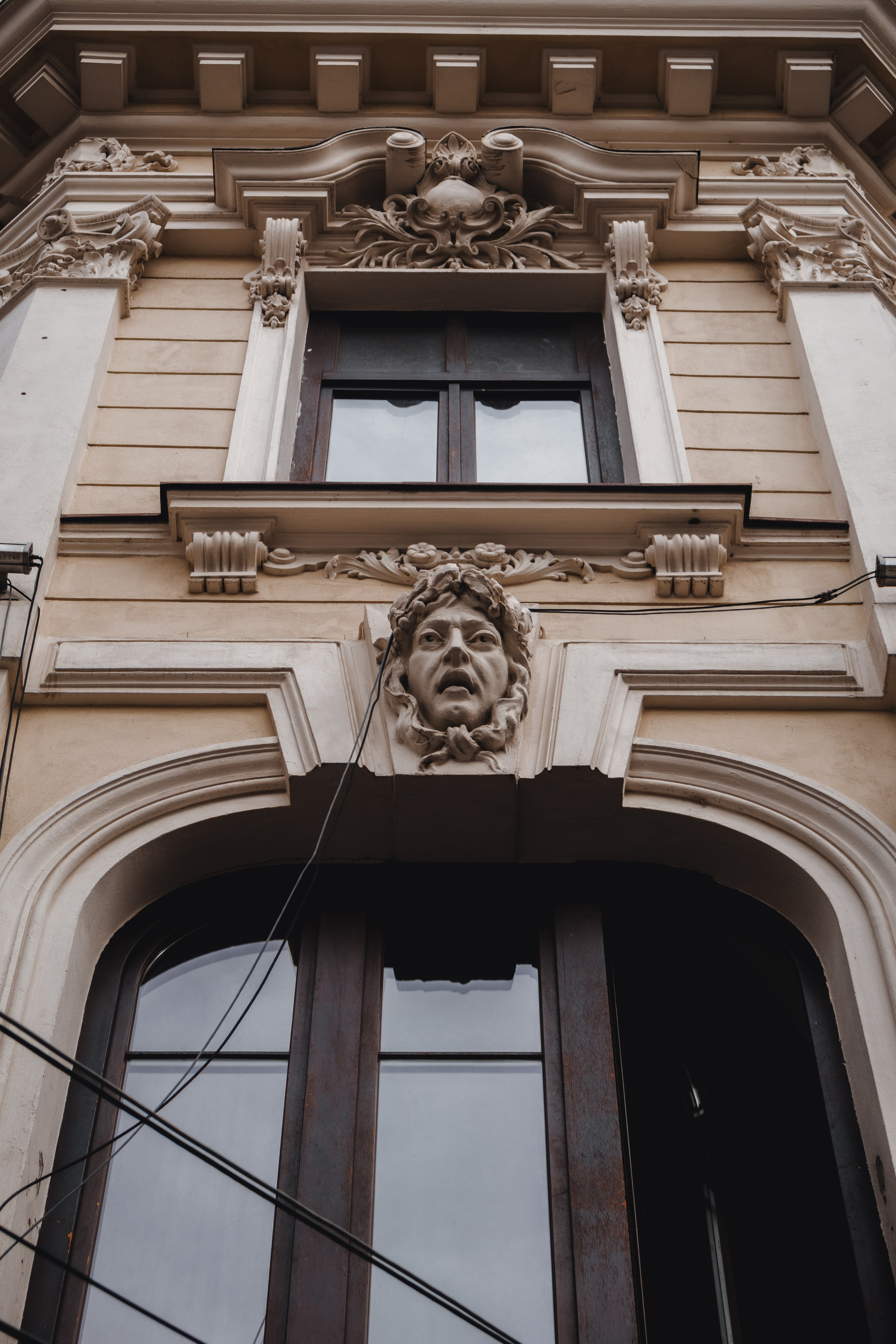 Bucharest. Дизайнер и Фотограф в Кишинёве Бусуйок Станислав