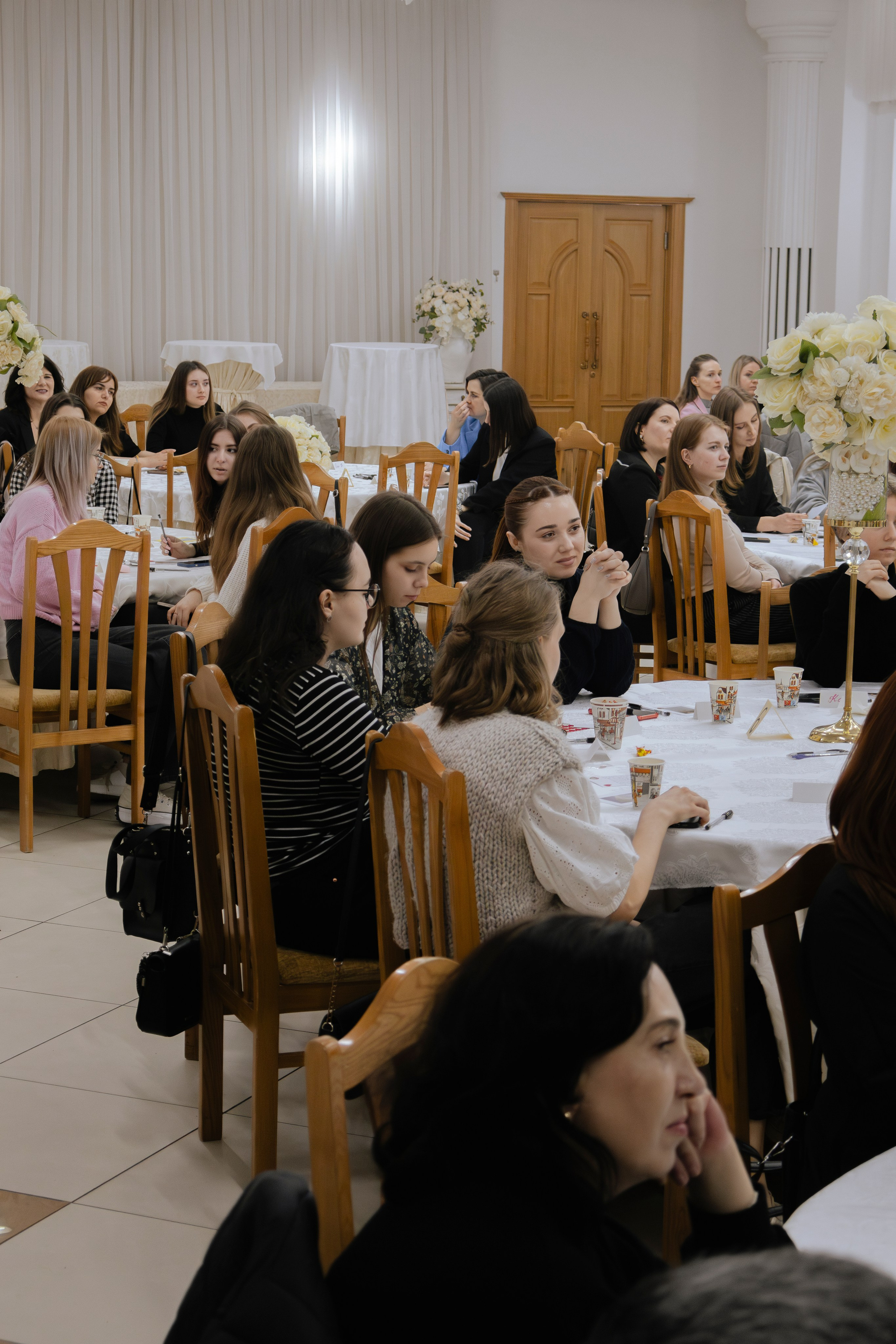 Woman`s Day. Дизайнер и Фотограф в Кишинёве Бусуйок Станислав