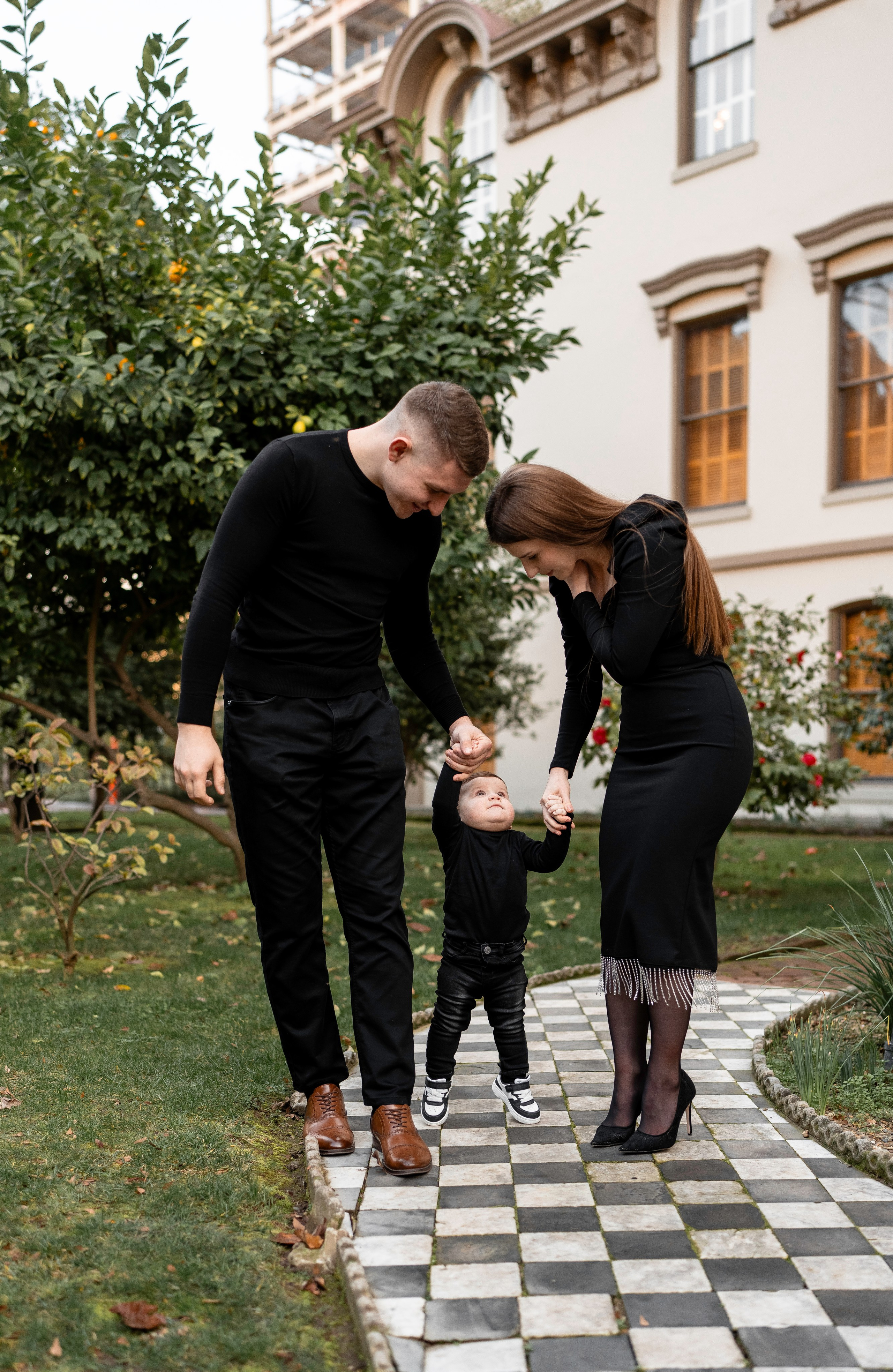 Artem, Nadia & Elisha. Family photographer in Sacramento | Sofia Pavenko