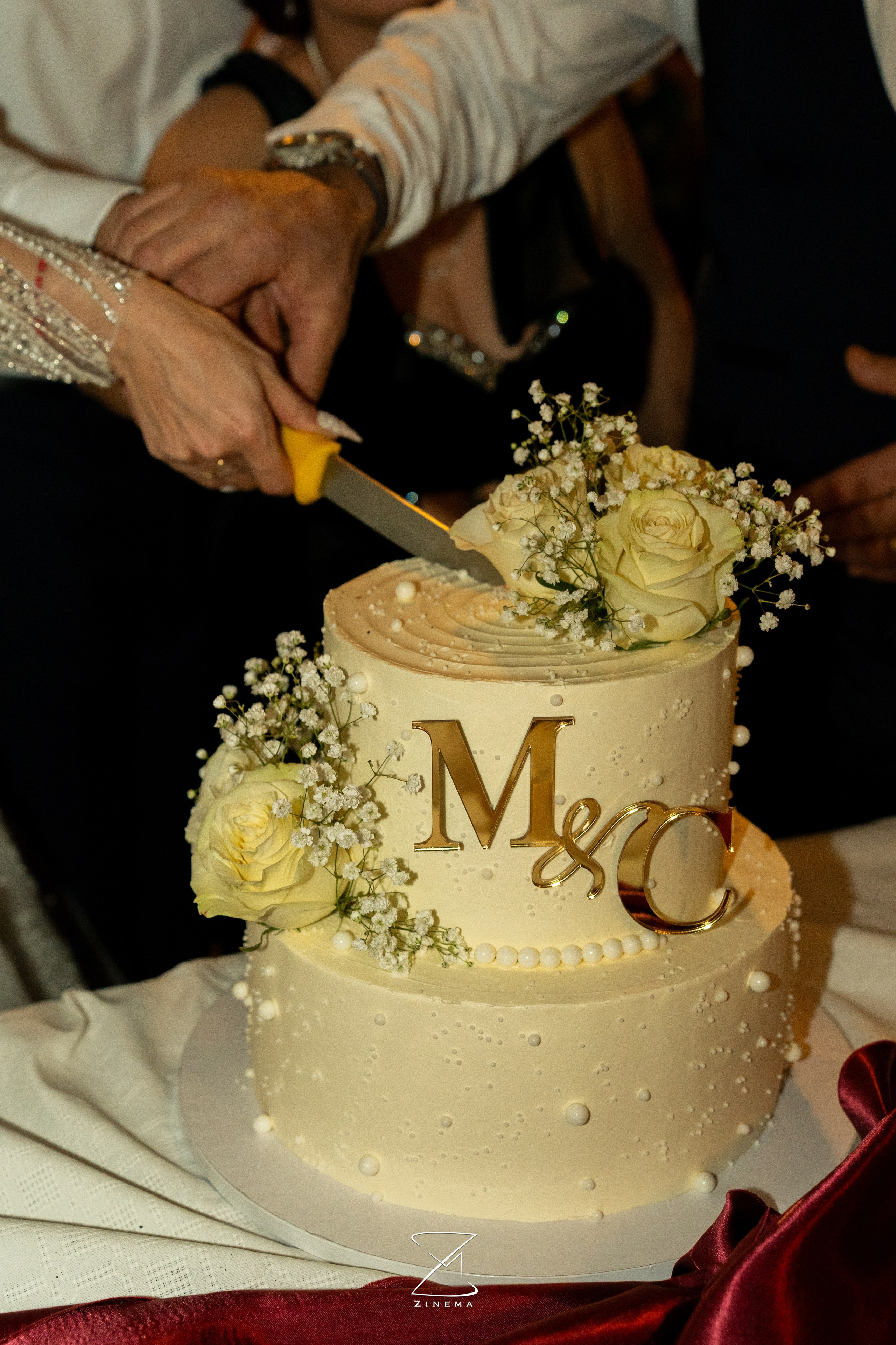 CLAUDIA and MARIAN — WEDDING. Z I N E M A