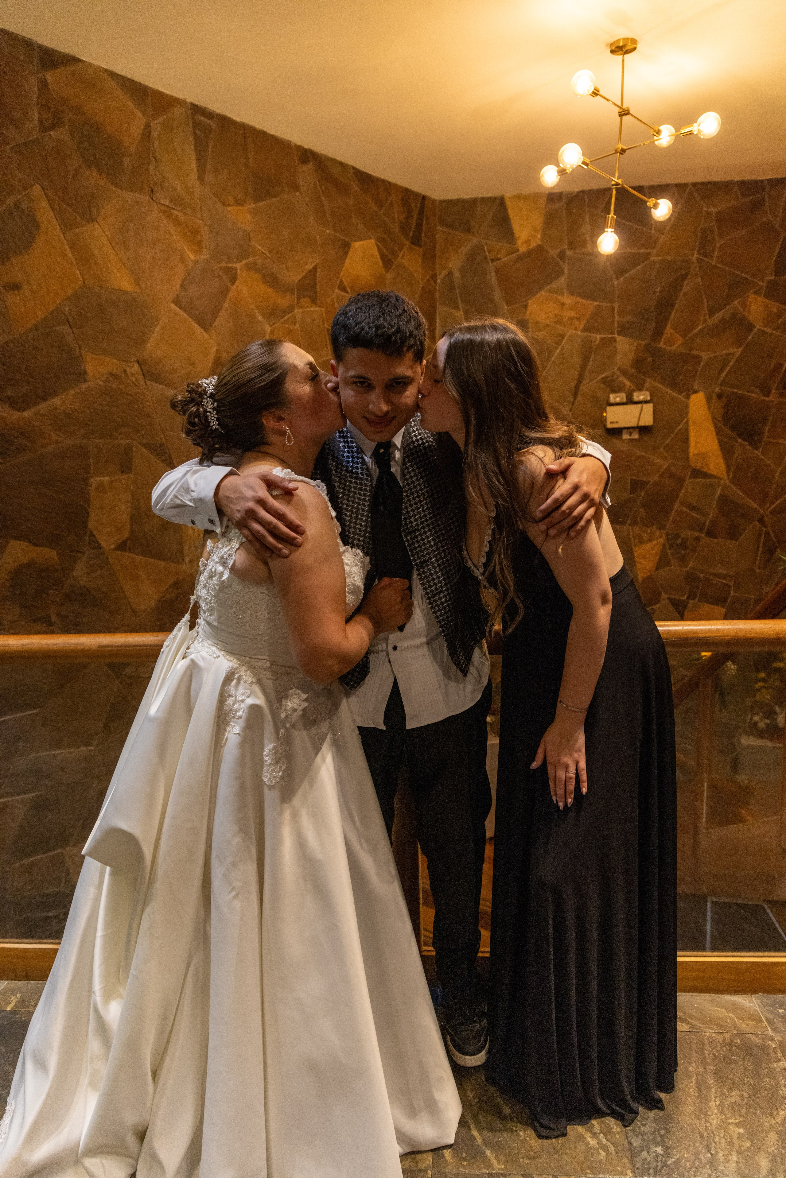 Silvia y Jorge. Dinka & Emilio - El arte de preservar lo que no se repite