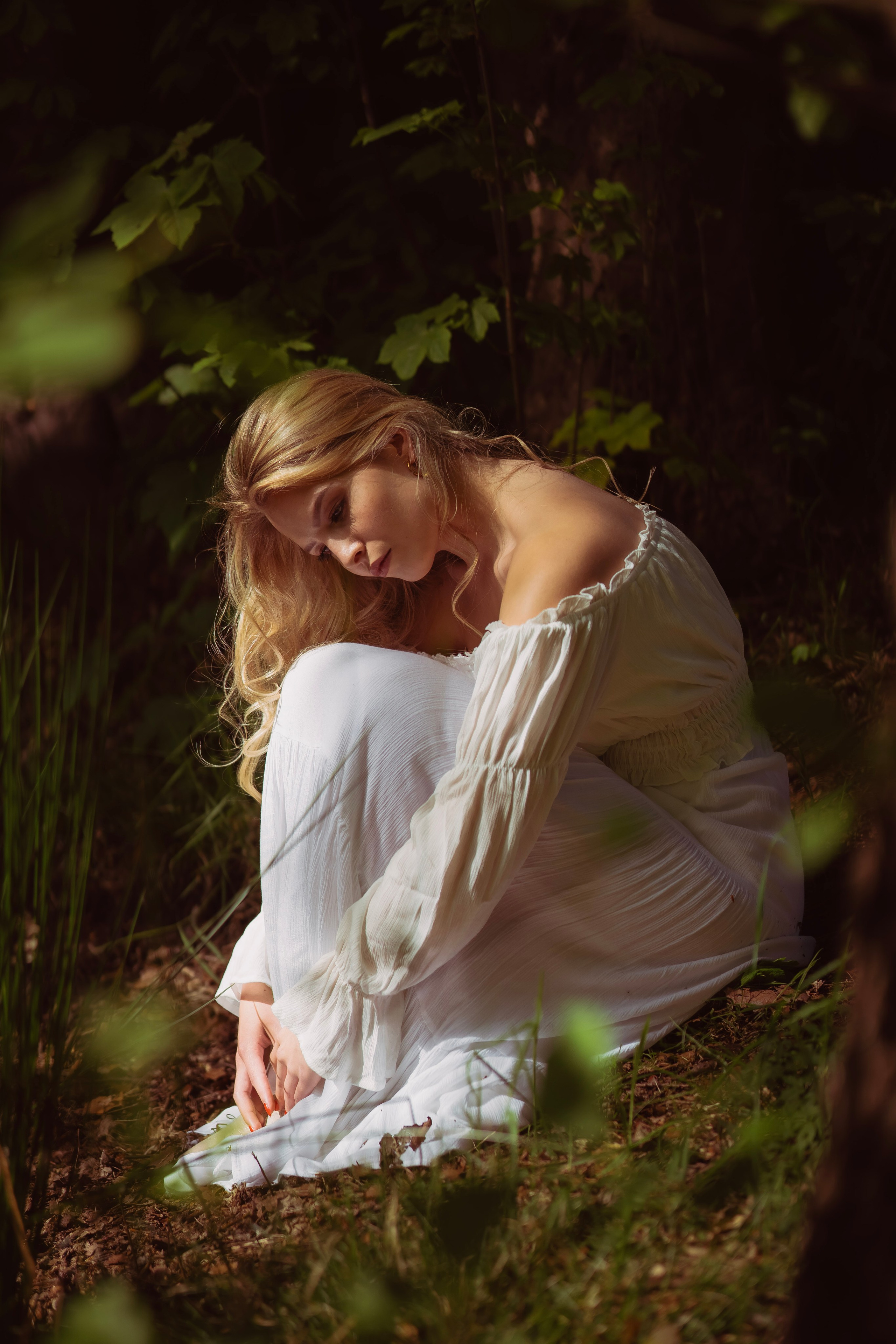 Magical enchanted forest photoshoot in Netherlands