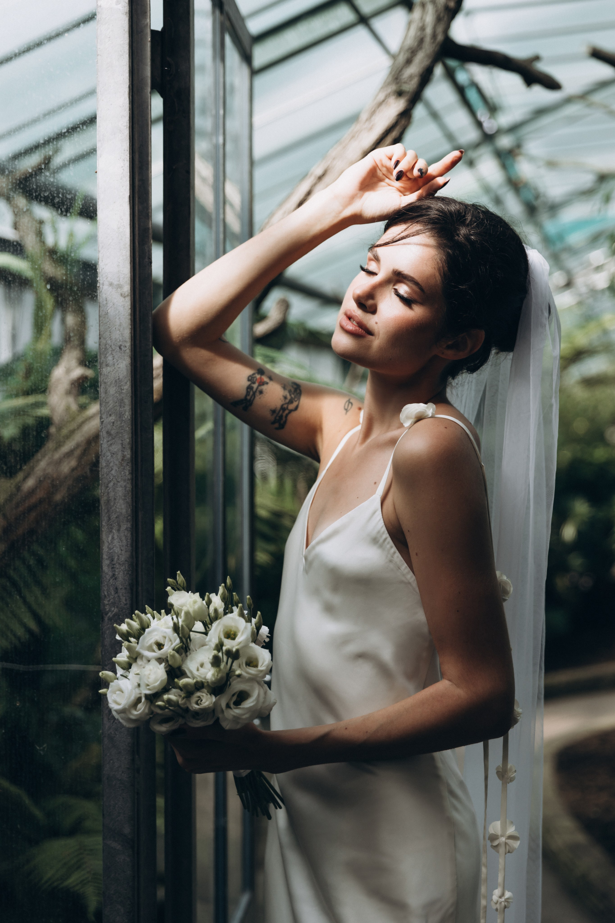 V und N. Valeria Pedanian Photography