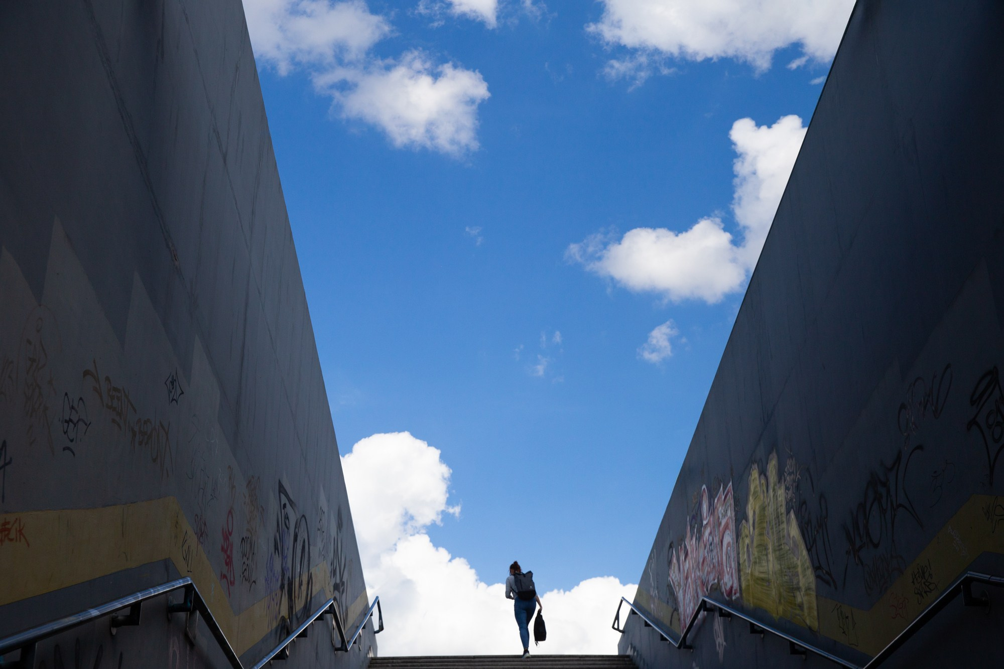 Sky and people| Budapest 2026 | CANON 6D