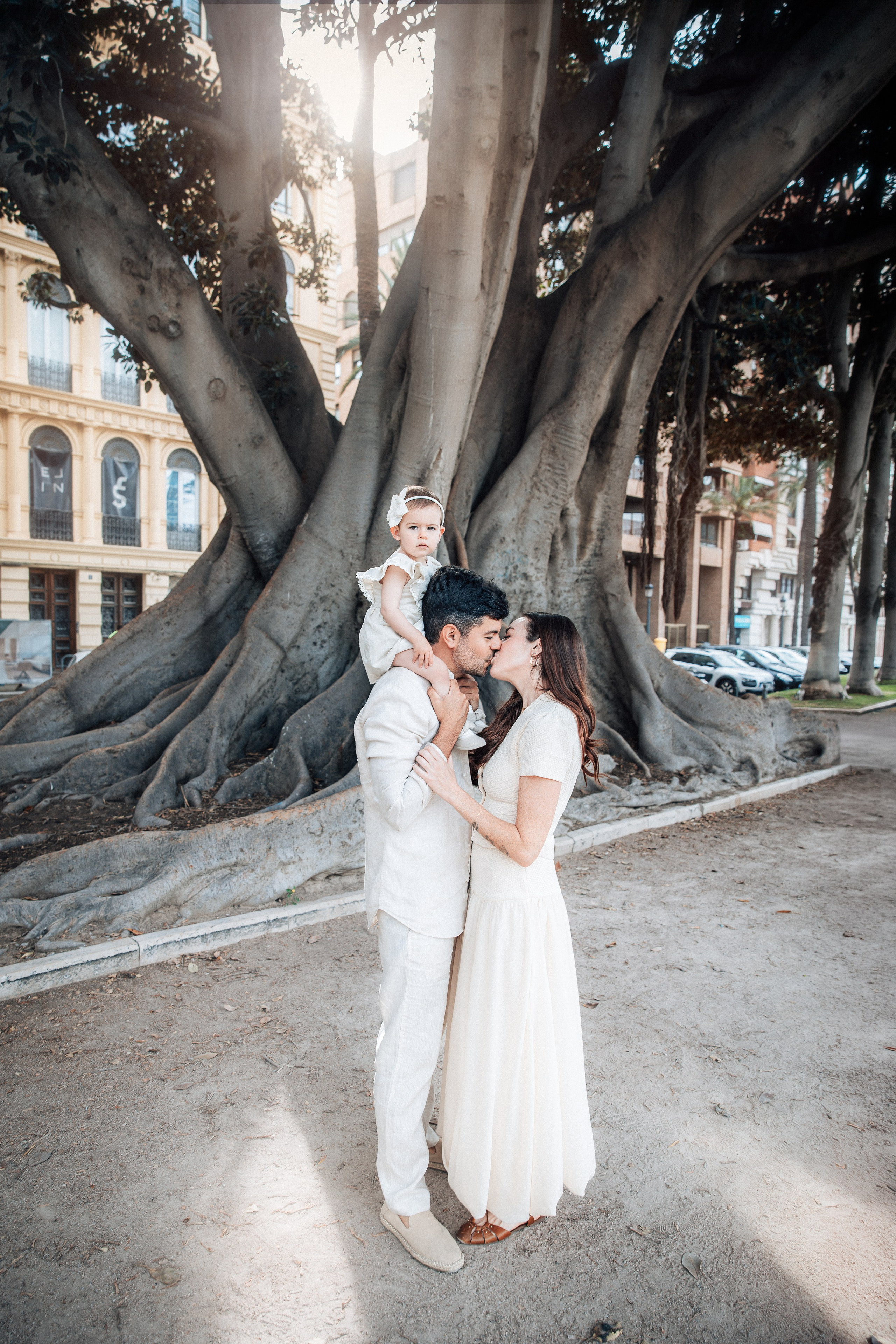 Fotografía Familiar por Julia Gnatenko | Sesiones de Fotos en Valencia, Alicante, Barcelona, España. Julia Gnatenko — Fotógrafa en Valencia, Alicante, Barcelona, España y Europa