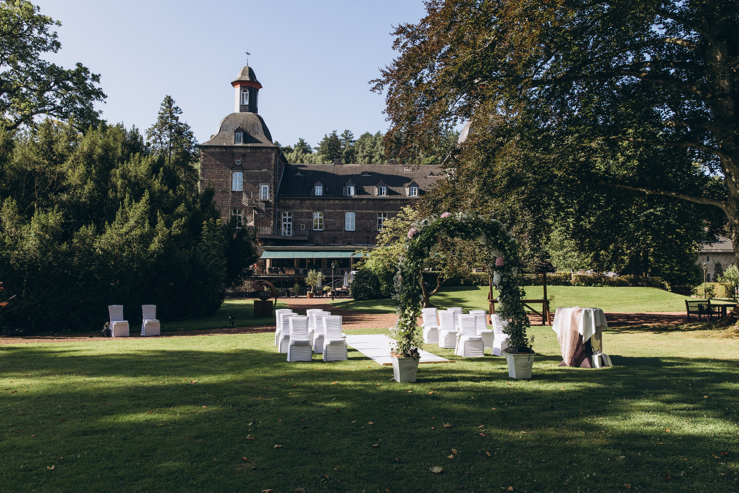 Wedding in Düsseldorf | Wedding Photographer & Videographer. Wedding Stories — Professional Wedding Photography & Videography in Germany, Italy, Spain & all across Europe
