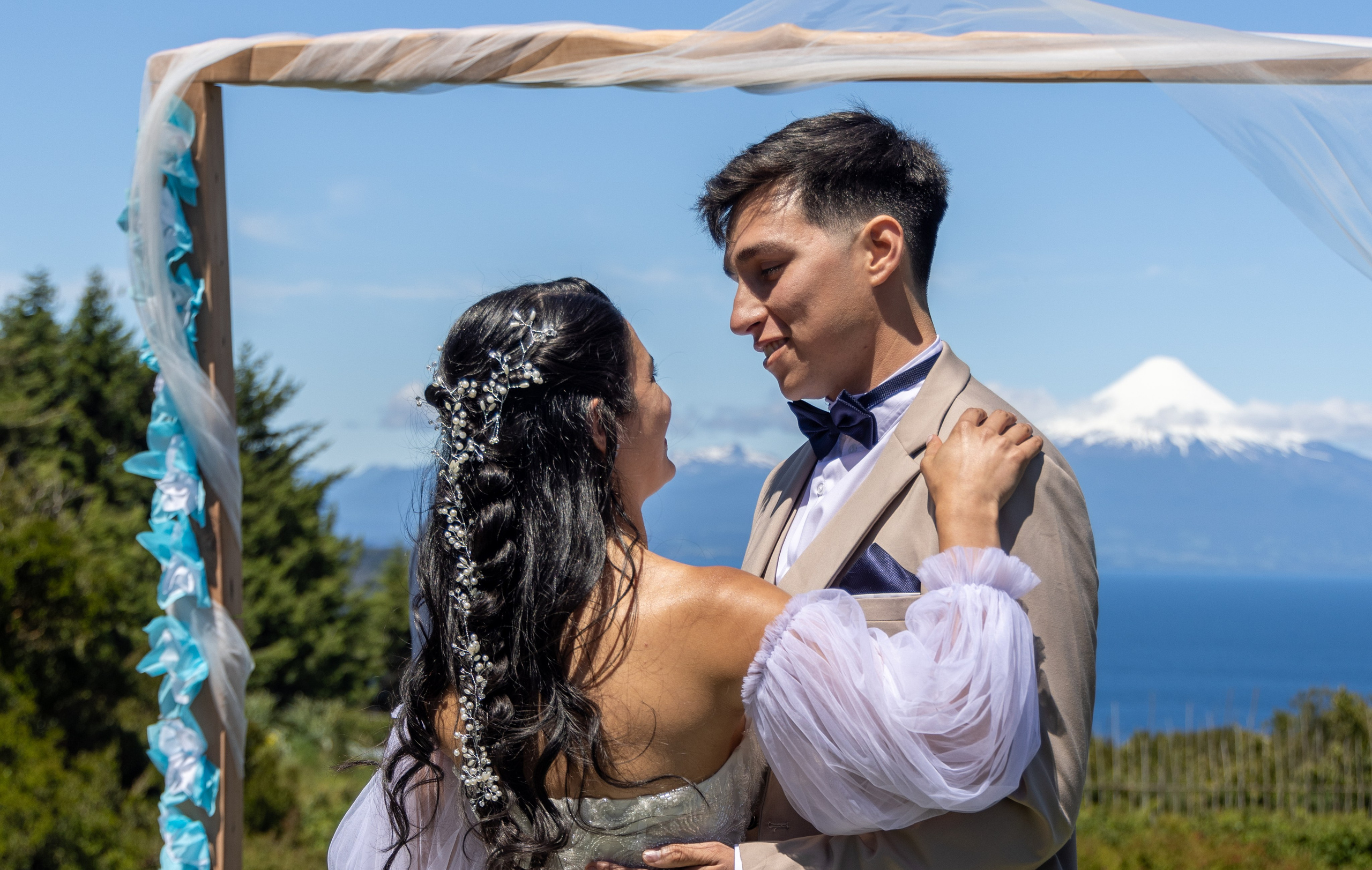 Carol & Ivo. Dinka & Emilio - El arte de preservar lo que no se repite