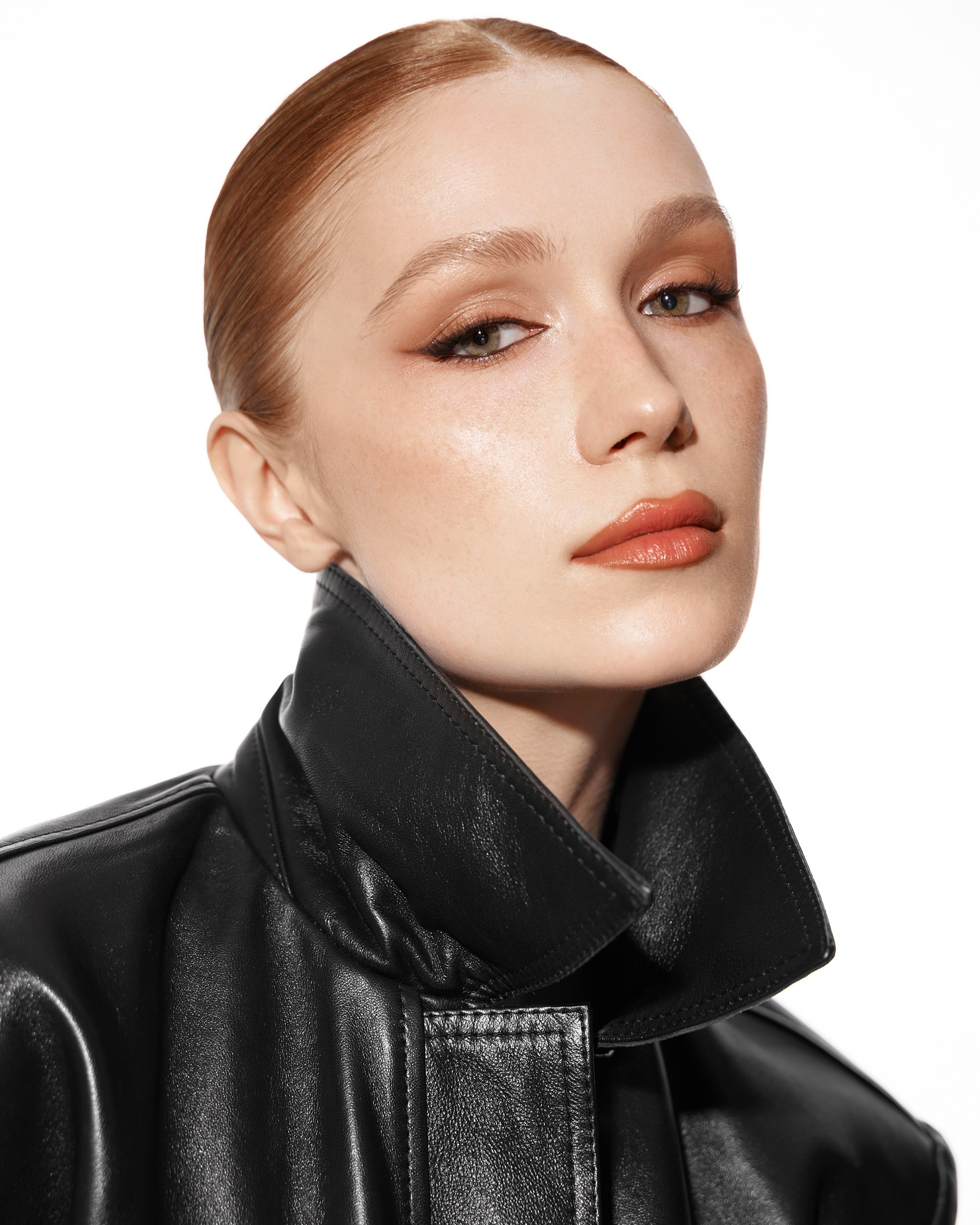 BEAUTY. Fashion and advertising photographer Alina Mikhalkovich Dubai