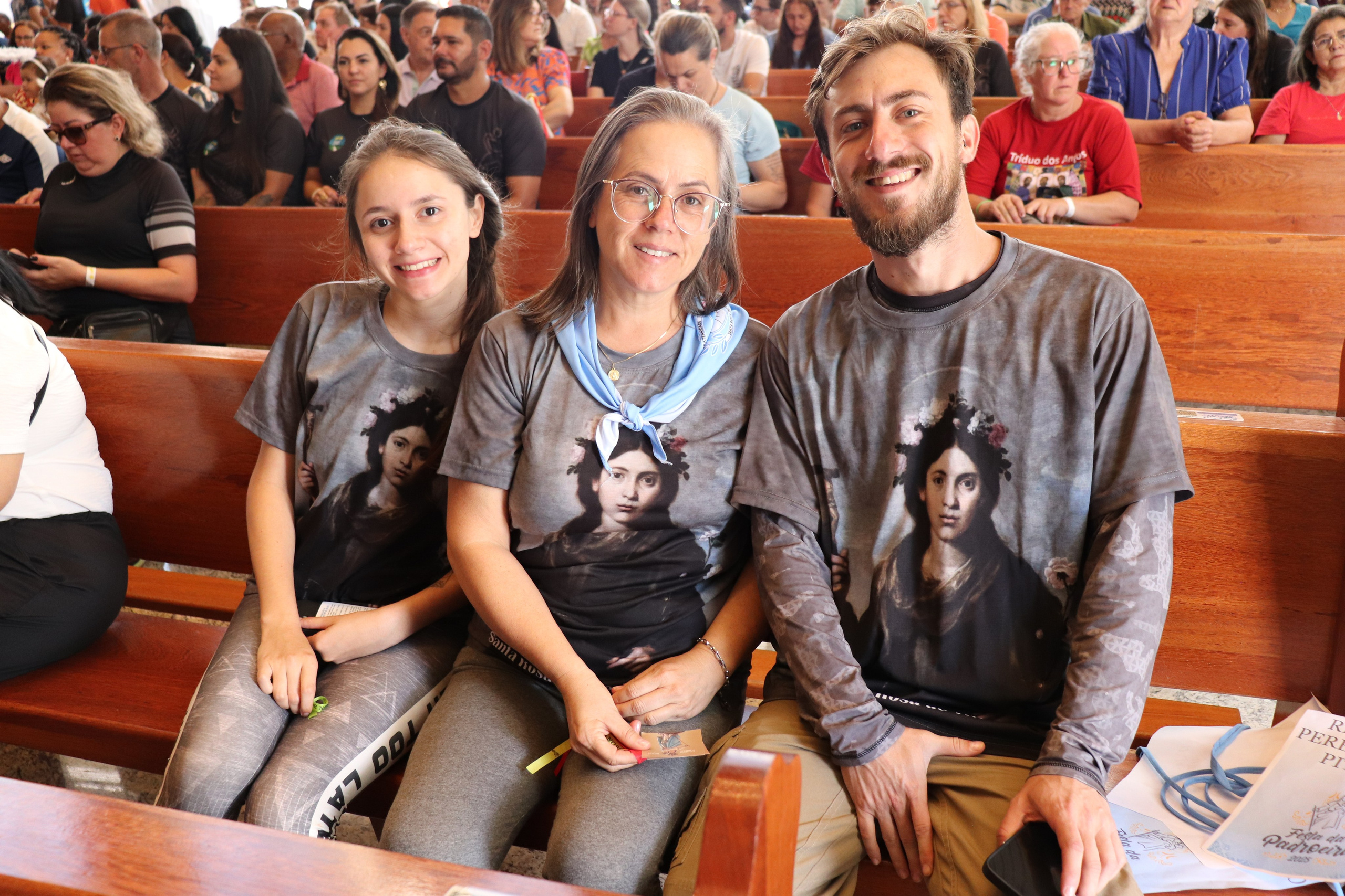 Peregrinação Nossa Senhora de Belém. Handa Produções