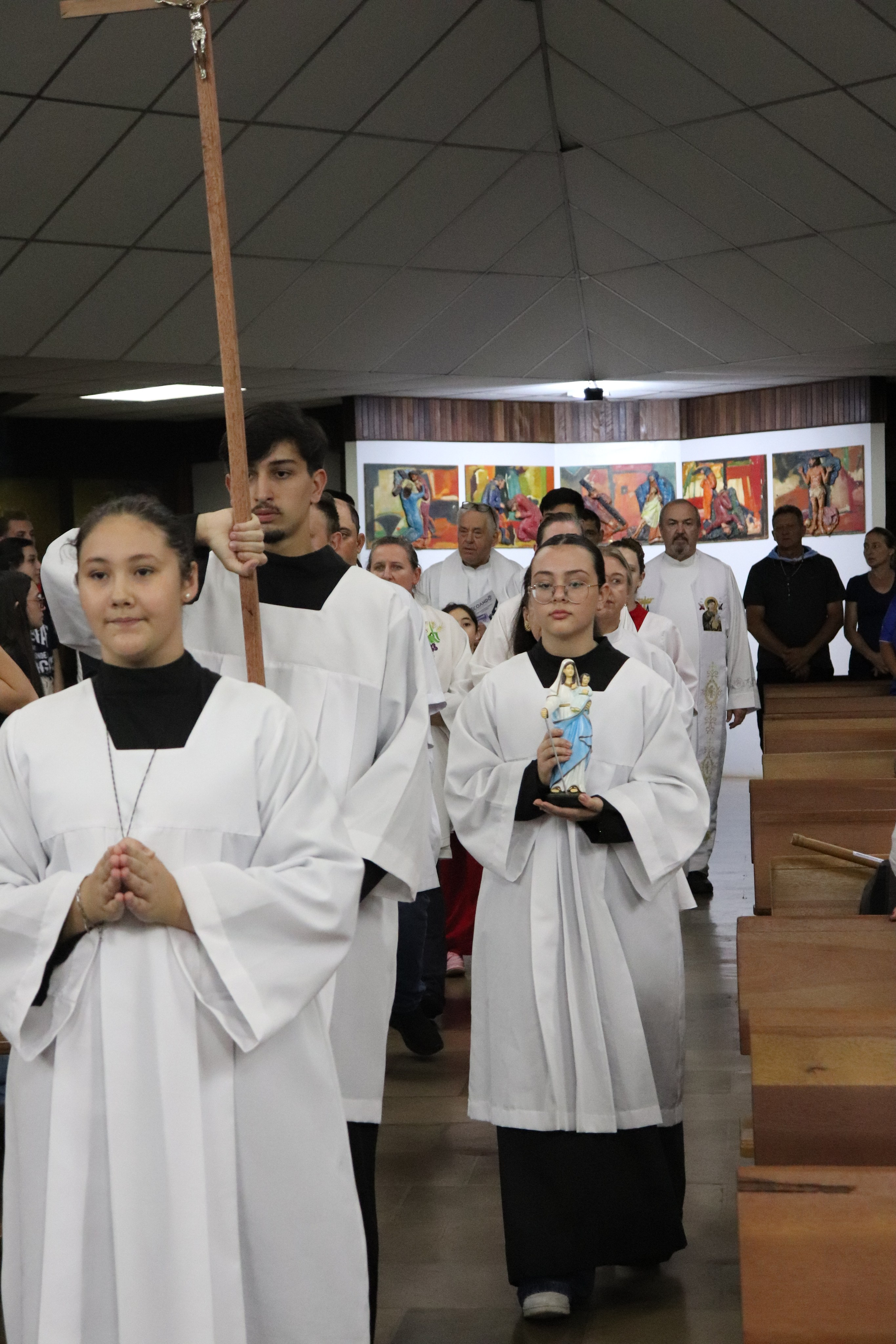 Peregrinação Nossa Senhora de Belém. Handa Produções