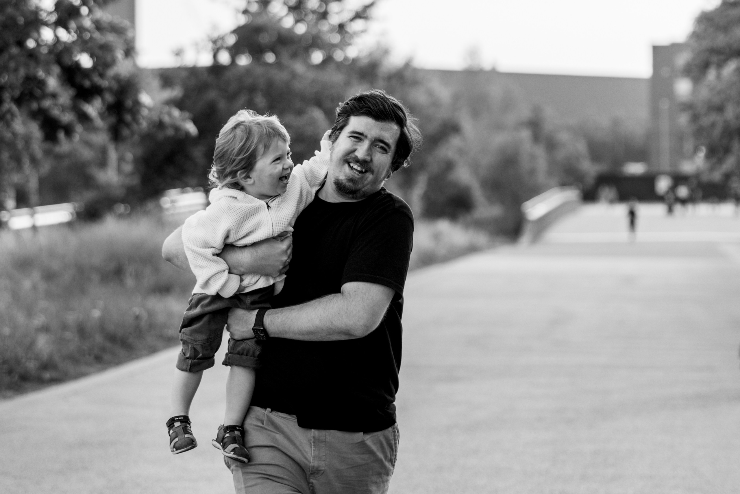 Maksim with parents (Queen Elizabeth Olympic park). Anastasia Klink, Photographer in London