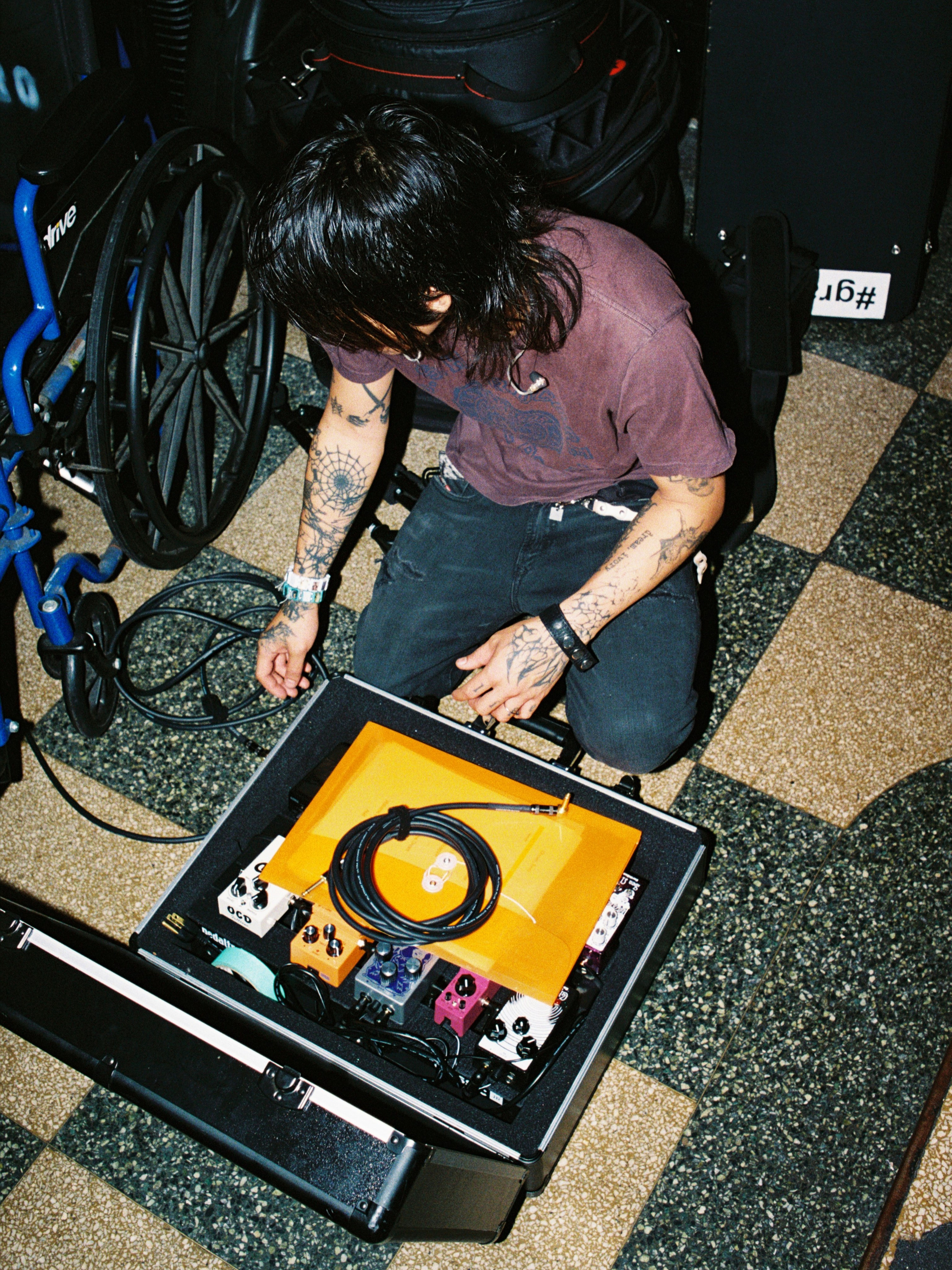 BEHIND THE SCENES. 35mm Photography by Brad Zgonena based in Chicago, IL