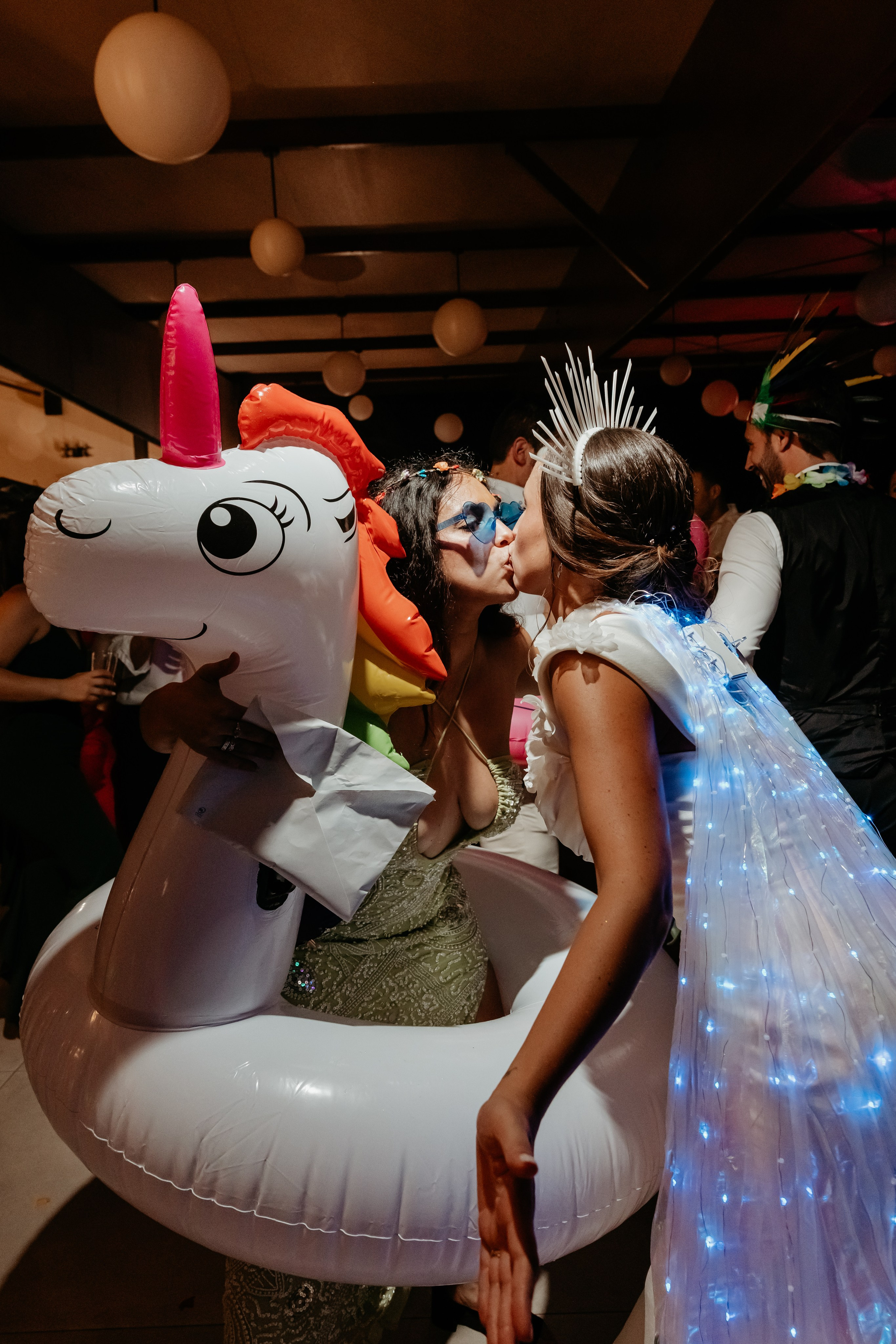 Víctor y Carmen. Ramoné Fotografía · Fotógrafo de Bodas en Alicante, Murcia y Valencia | Reportaje Natural y Documental
