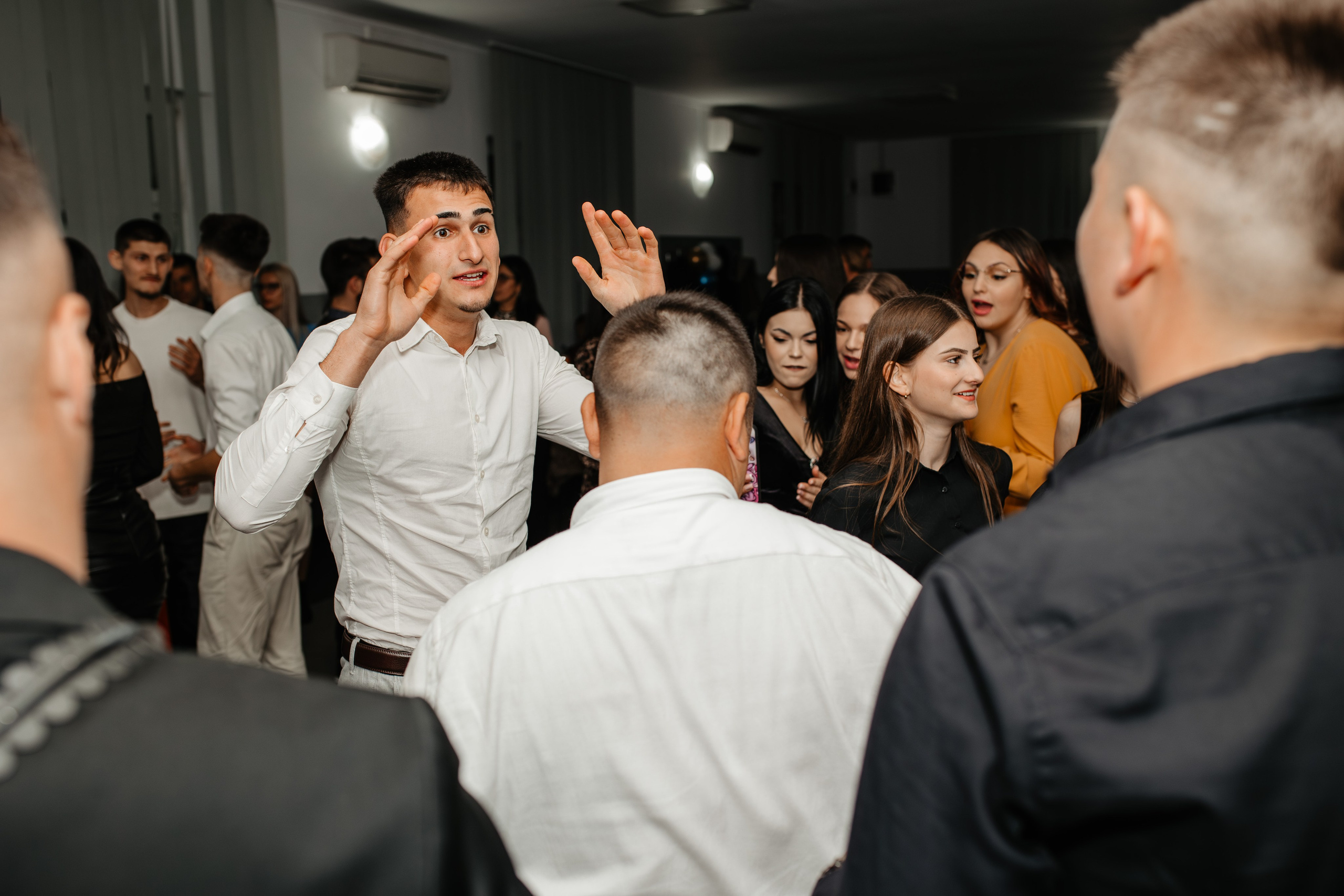 Majorat Stefan. Ionut Brehuescu — Fotograf